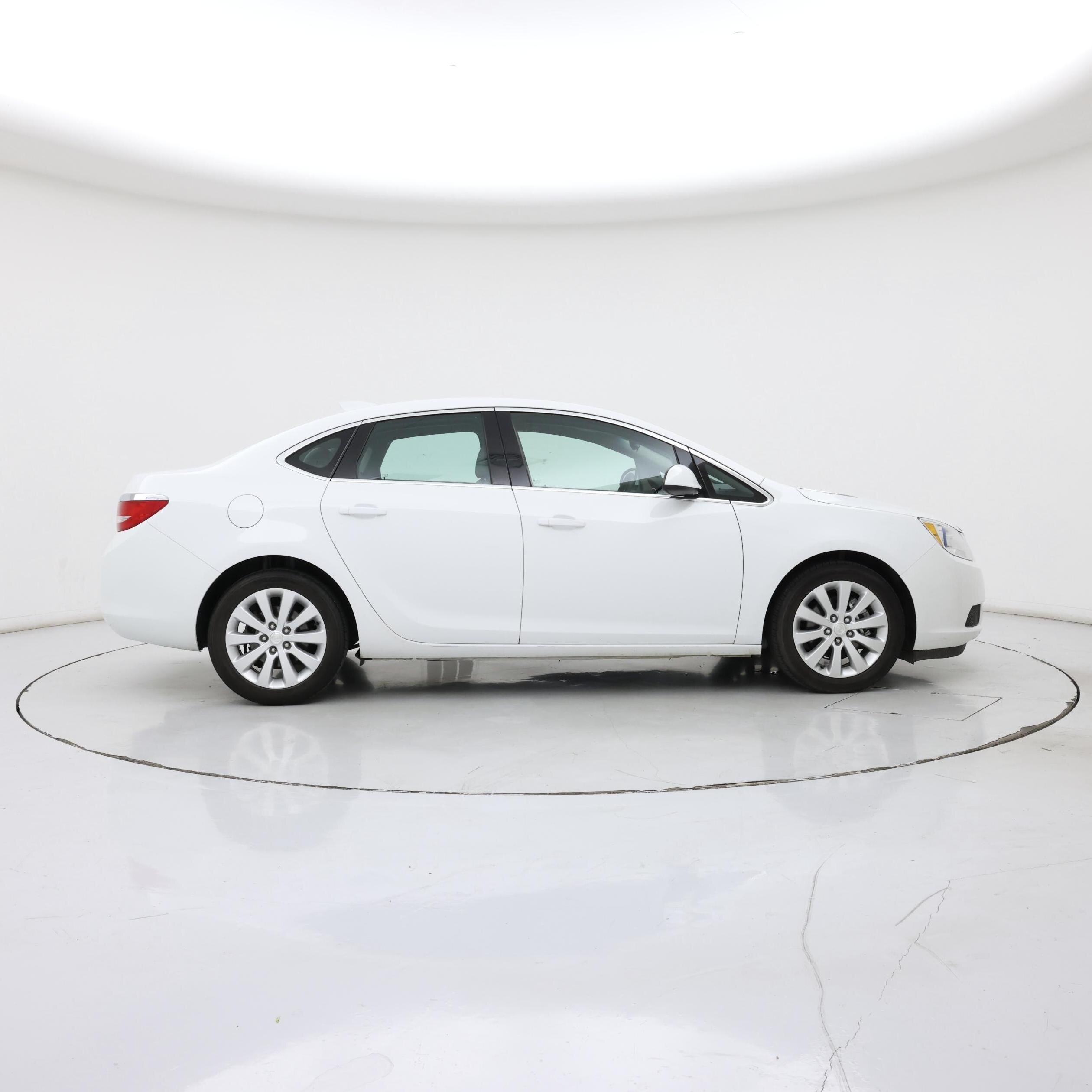 Thumbnail: 2016 Buick Verano - 7