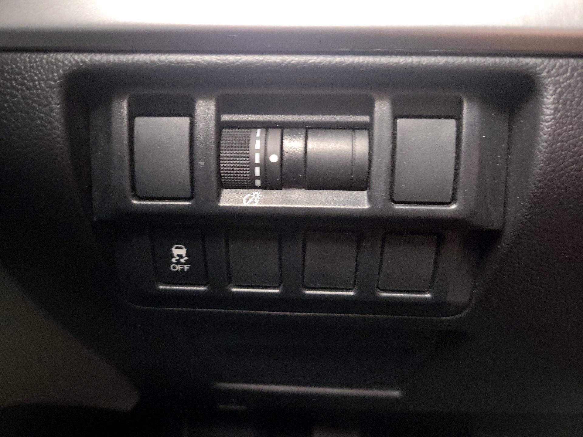 Thumbnail: 2018 Subaru Outback - 13