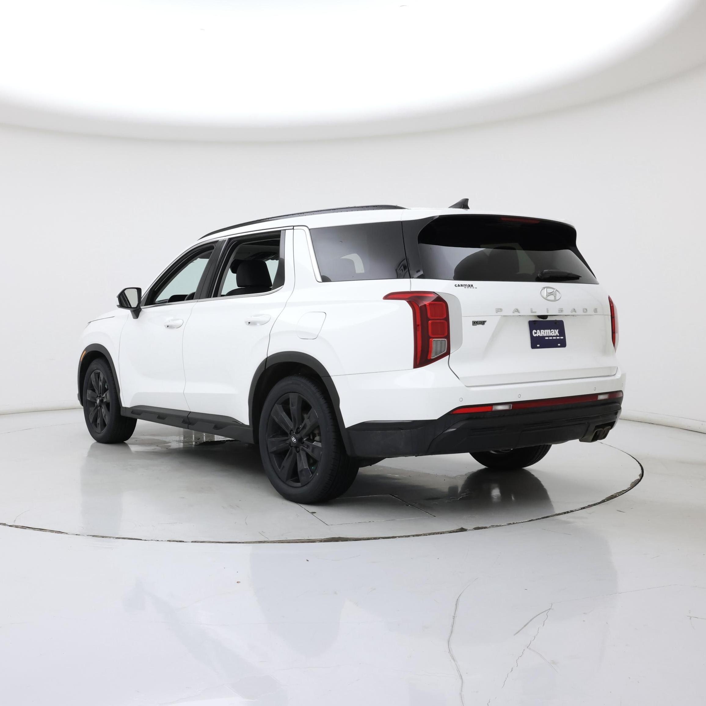 Thumbnail: 2023 Hyundai Palisade - 2