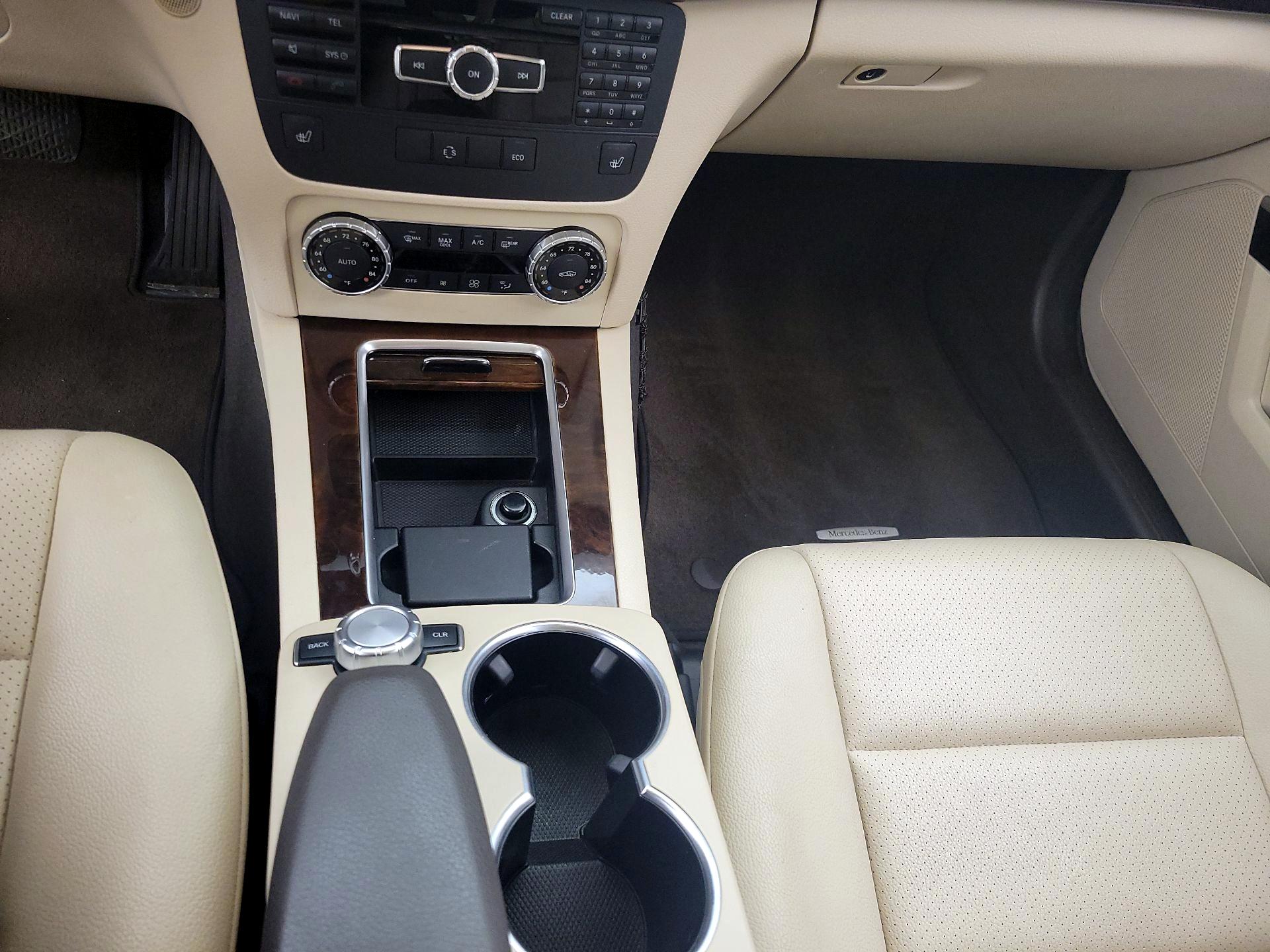 Thumbnail: 2014 Mercedes-Benz GLK - 16