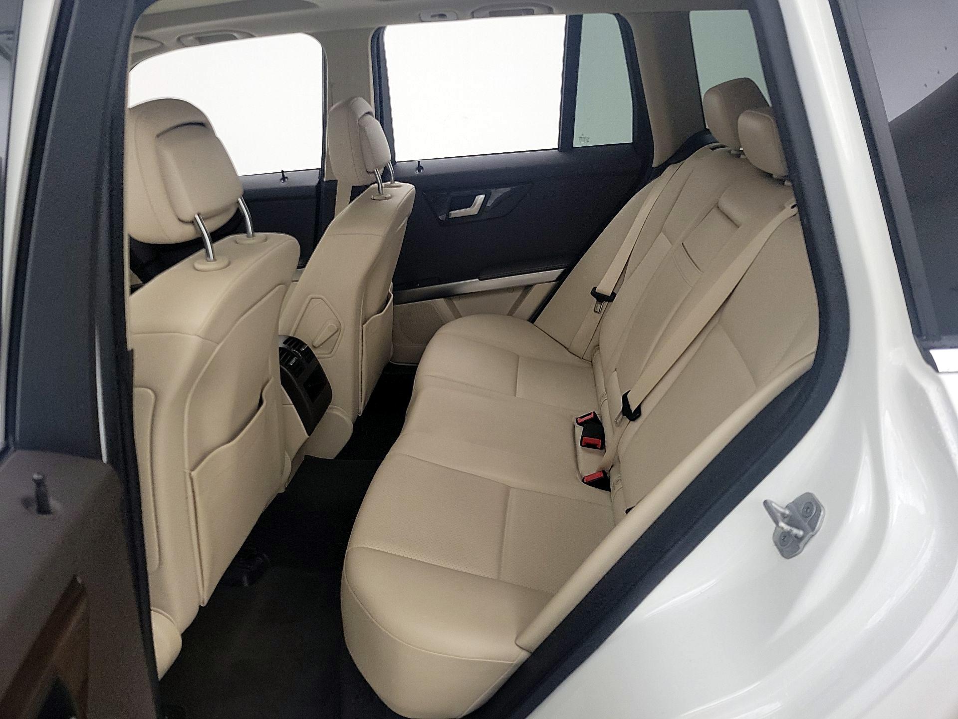 Thumbnail: 2014 Mercedes-Benz GLK - 19