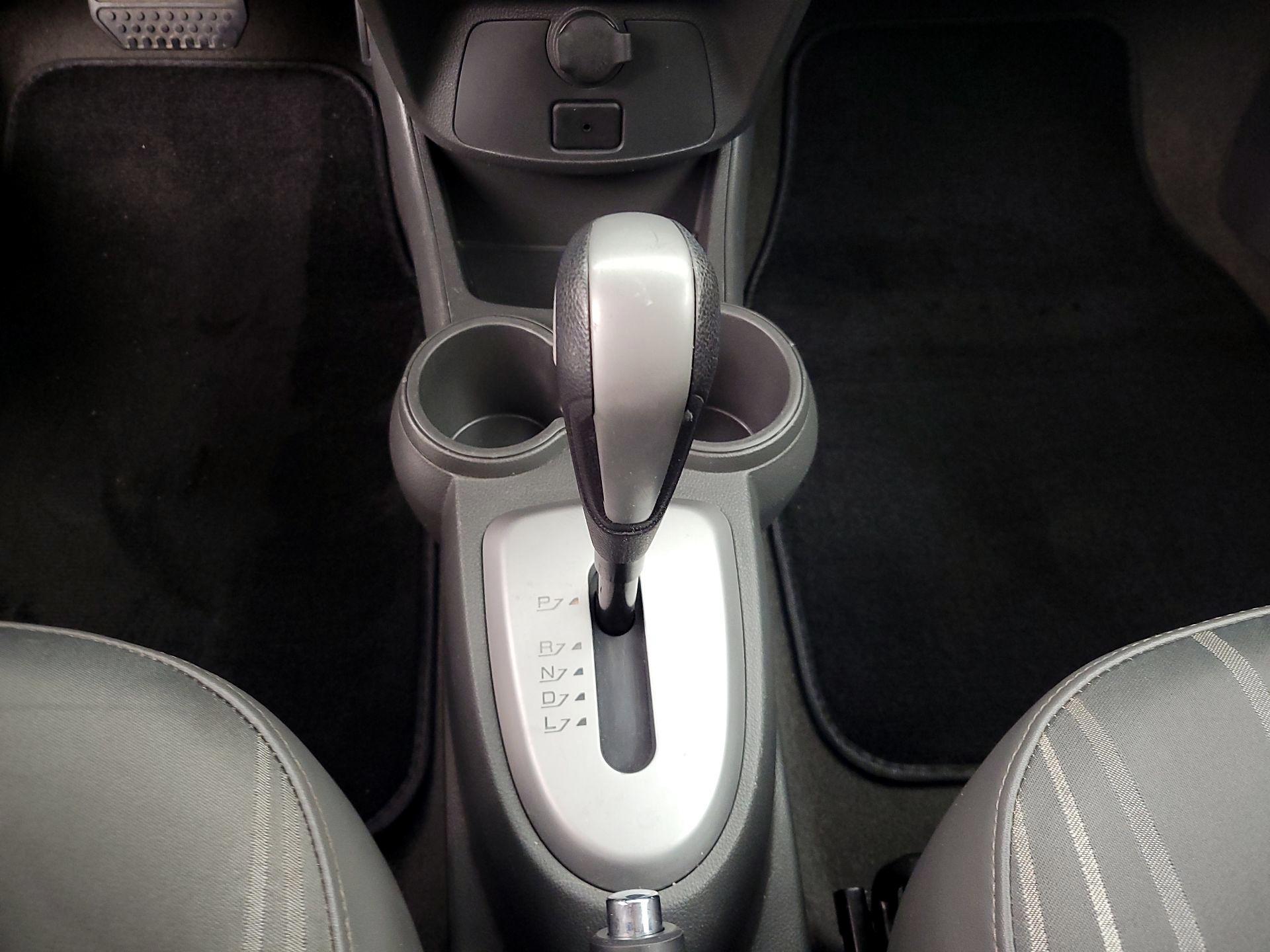 Thumbnail: 2014 Chevrolet Spark - 16