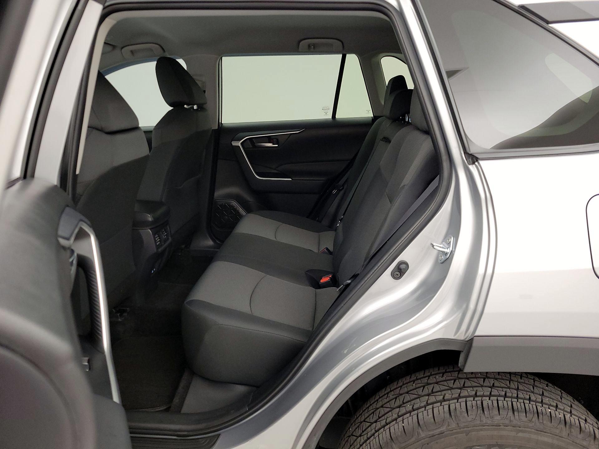 Thumbnail: 2025 Toyota RAV4 - 19