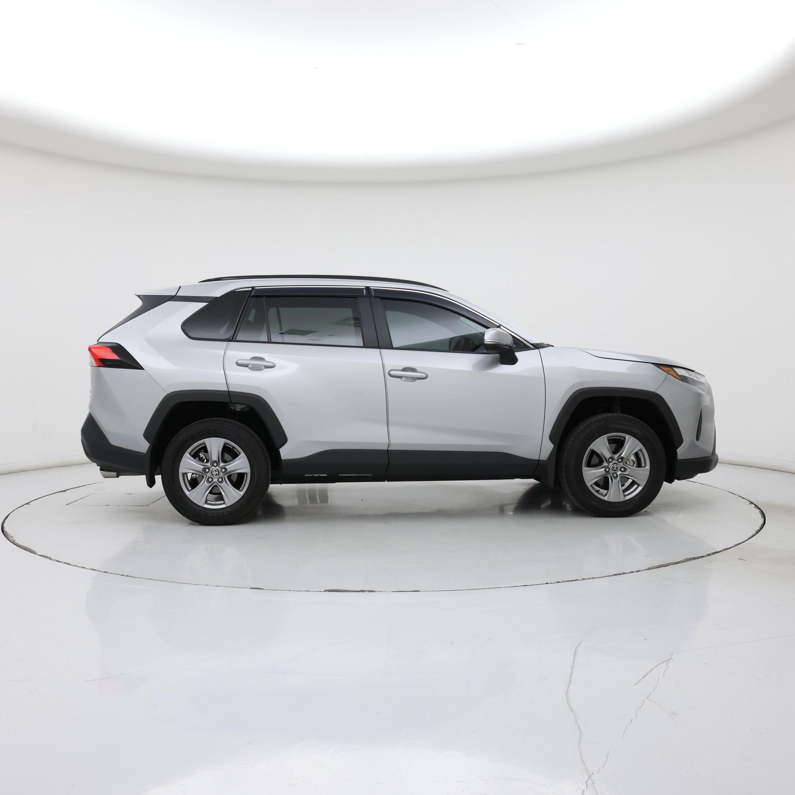 Thumbnail: 2025 Toyota RAV4 - 7