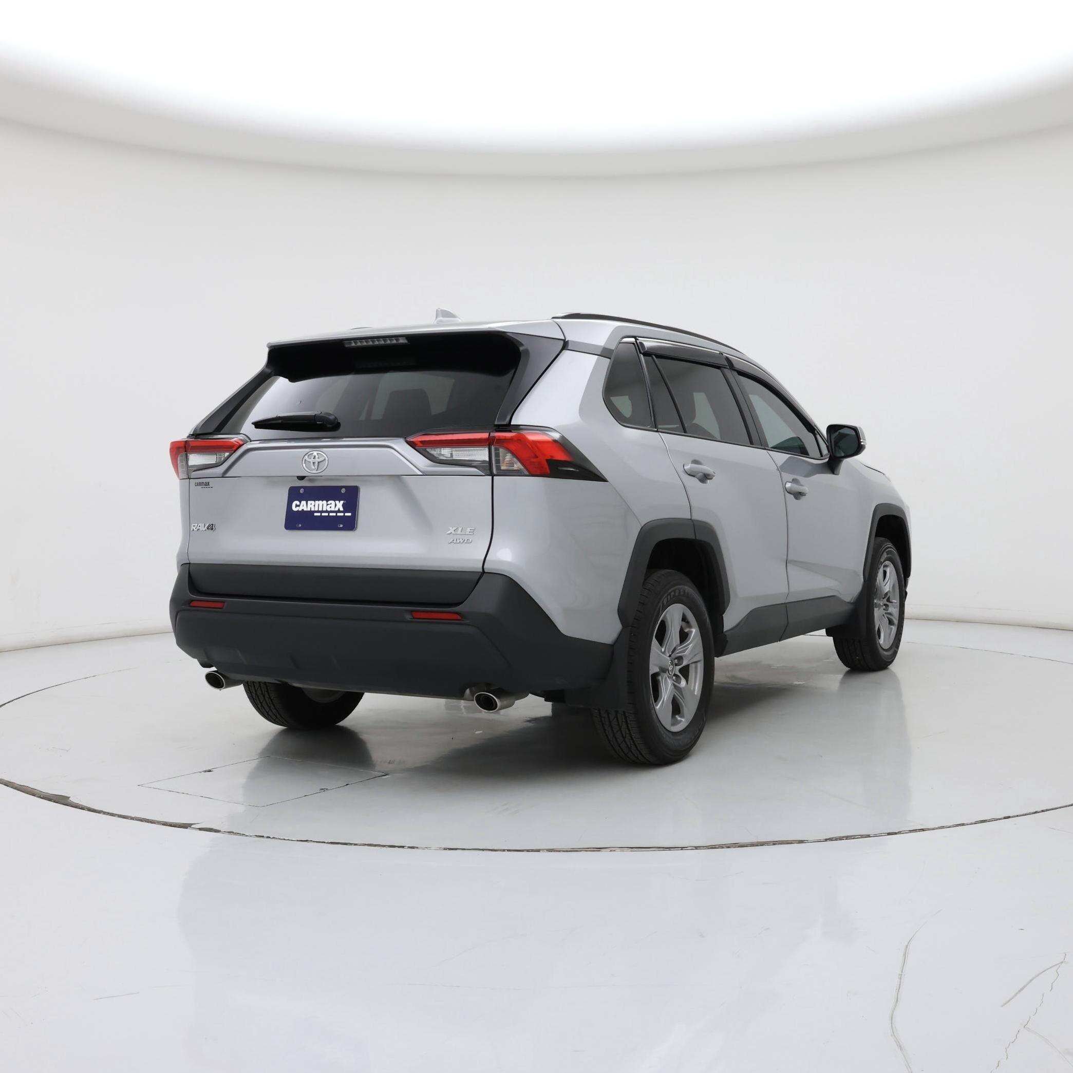 Thumbnail: 2025 Toyota RAV4 - 8