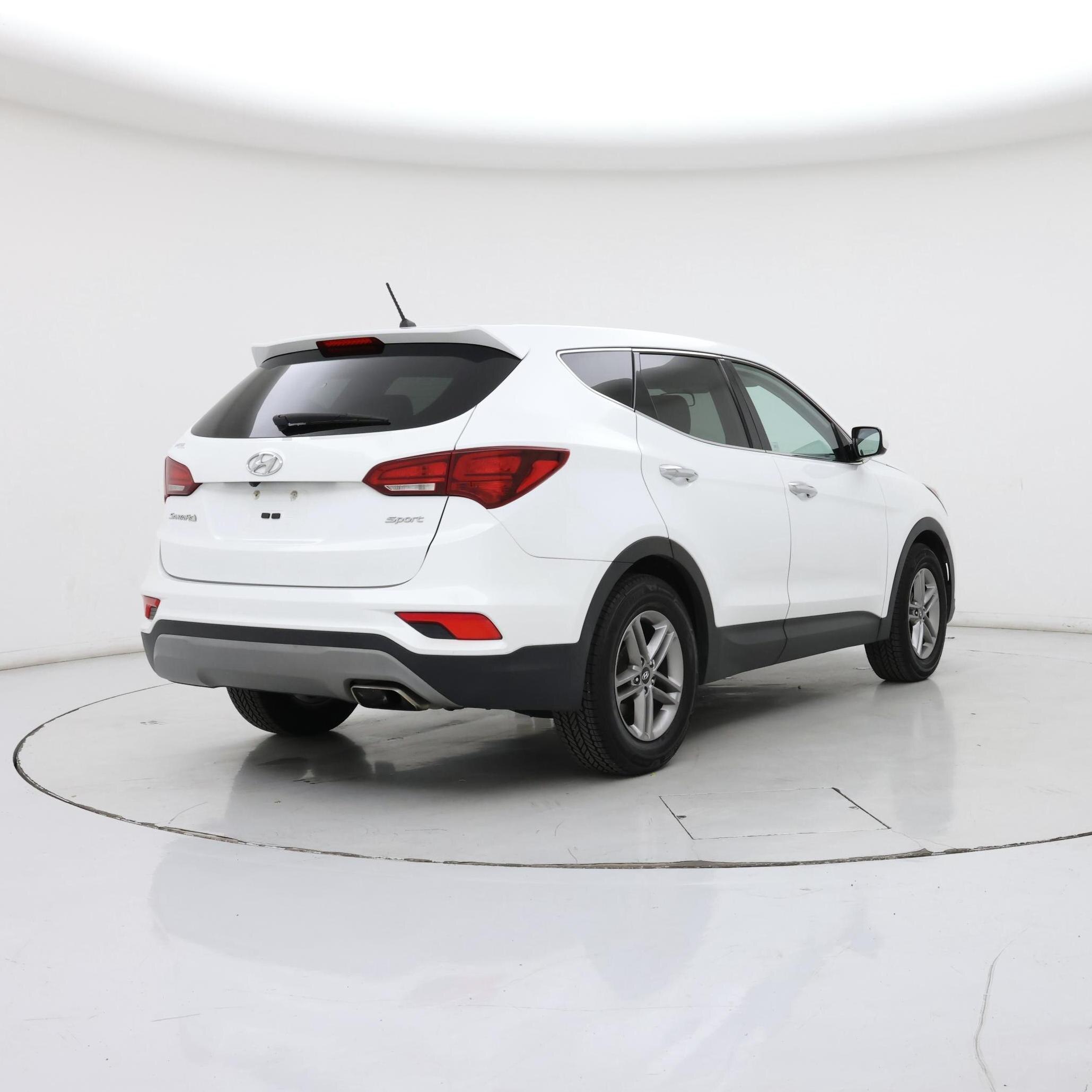 Thumbnail: 2018 Hyundai Santa Fe - 8