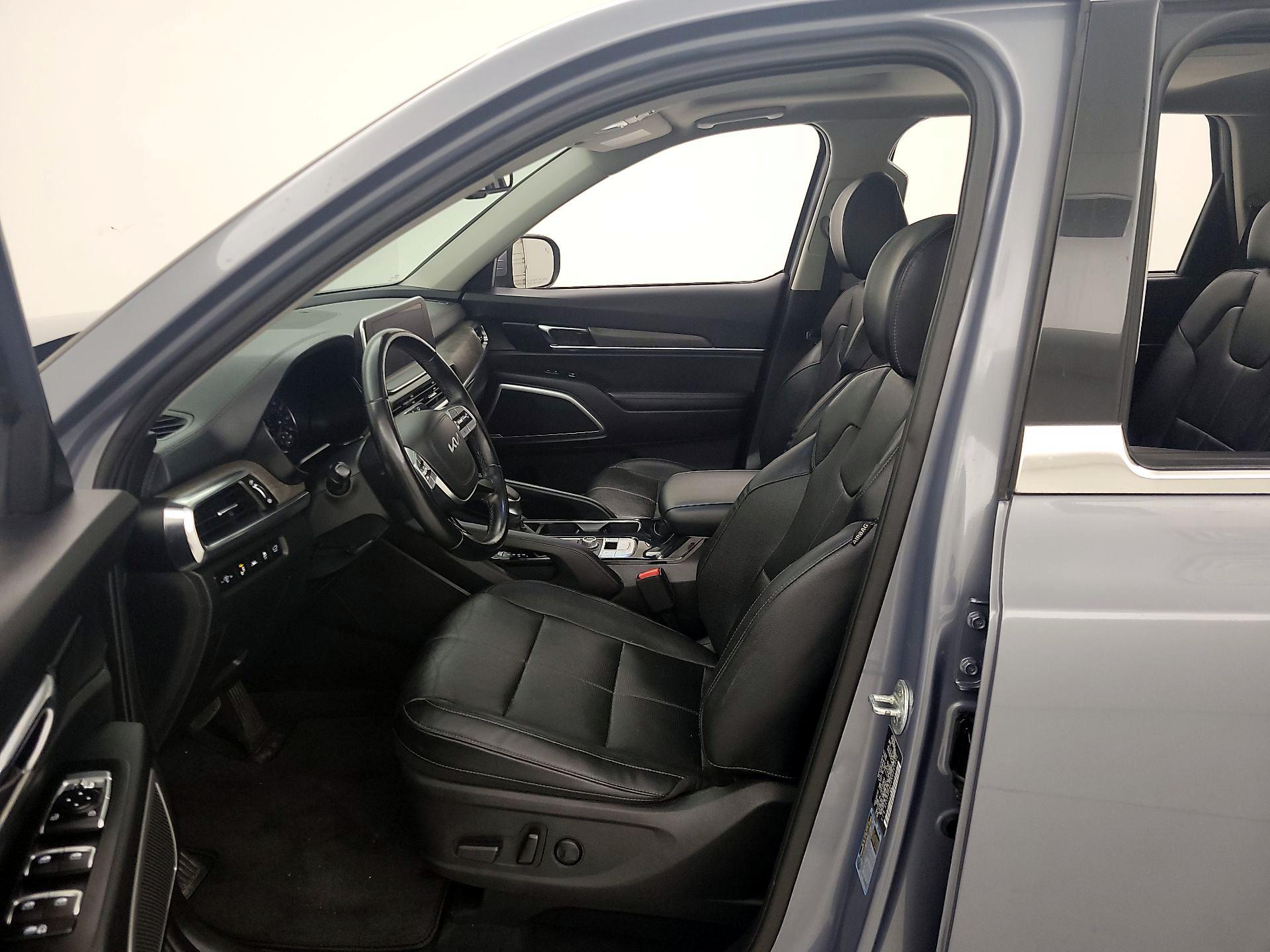 Thumbnail: 2022 Kia Telluride - 11