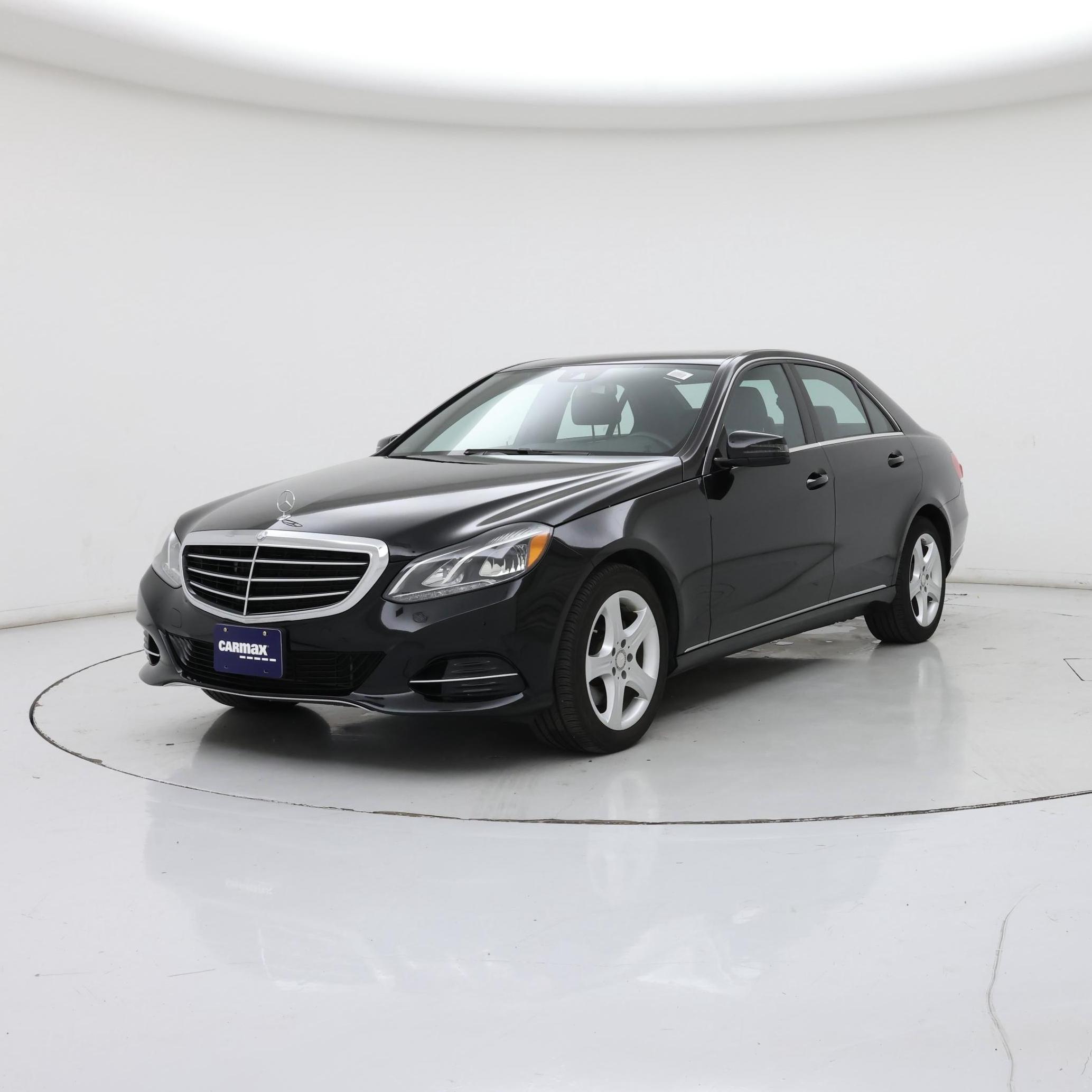 Thumbnail: 2016 Mercedes-Benz E-Class - 4
