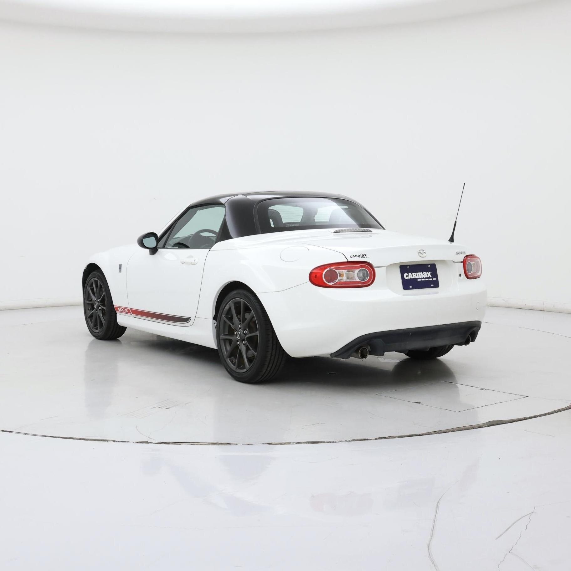 Thumbnail: 2014 Mazda MX-5 Miata - 2