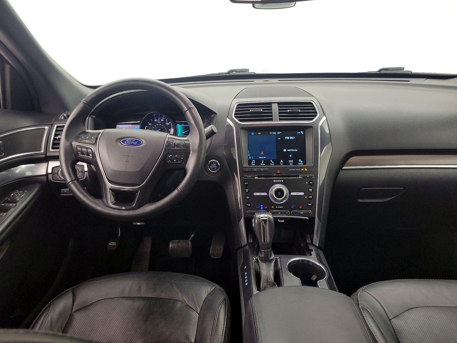 Thumbnail: 2018 Ford Explorer - 9