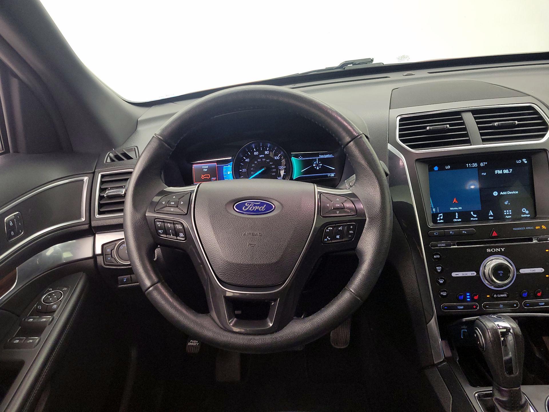 Thumbnail: 2018 Ford Explorer - 10