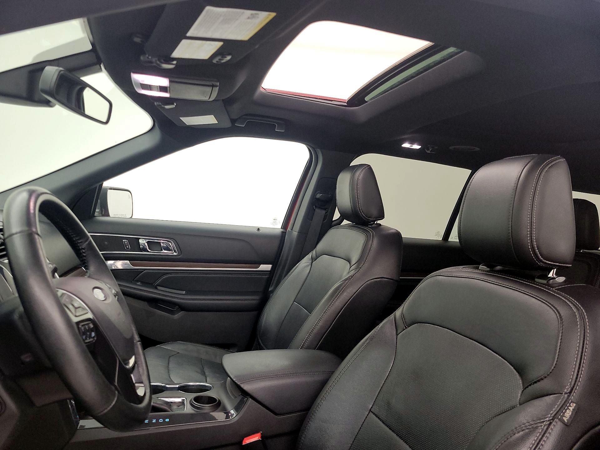 Thumbnail: 2018 Ford Explorer - 20