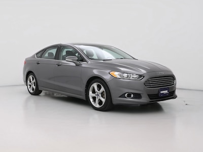 Gray 2013 Ford Fusion SE