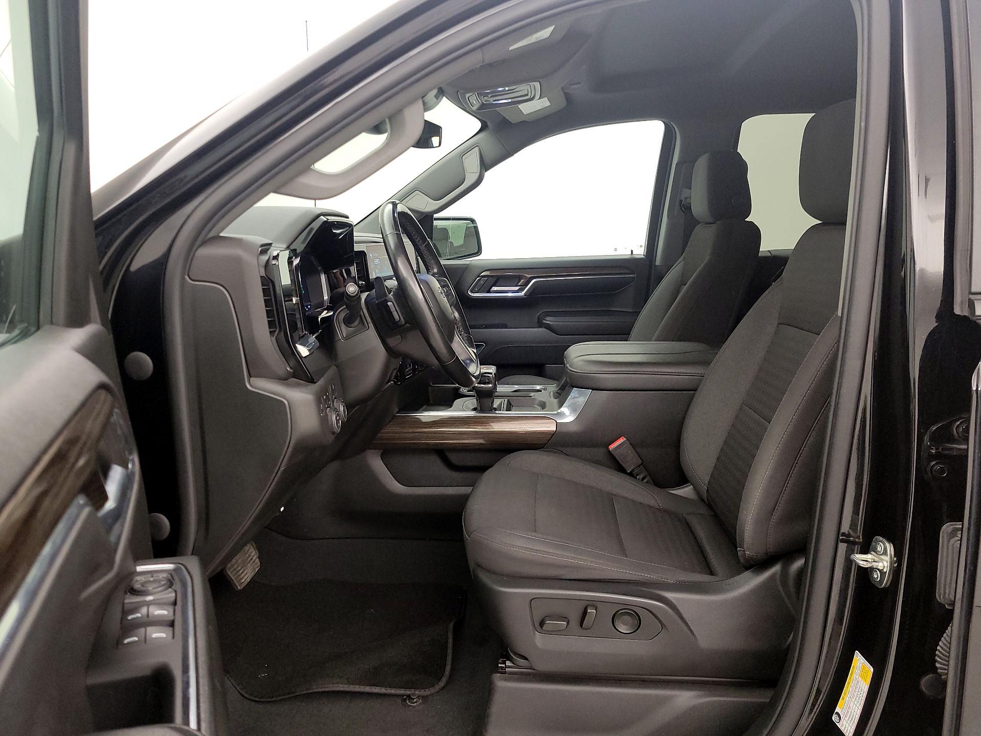 Thumbnail: 2023 Chevrolet Silverado 1500 - 11