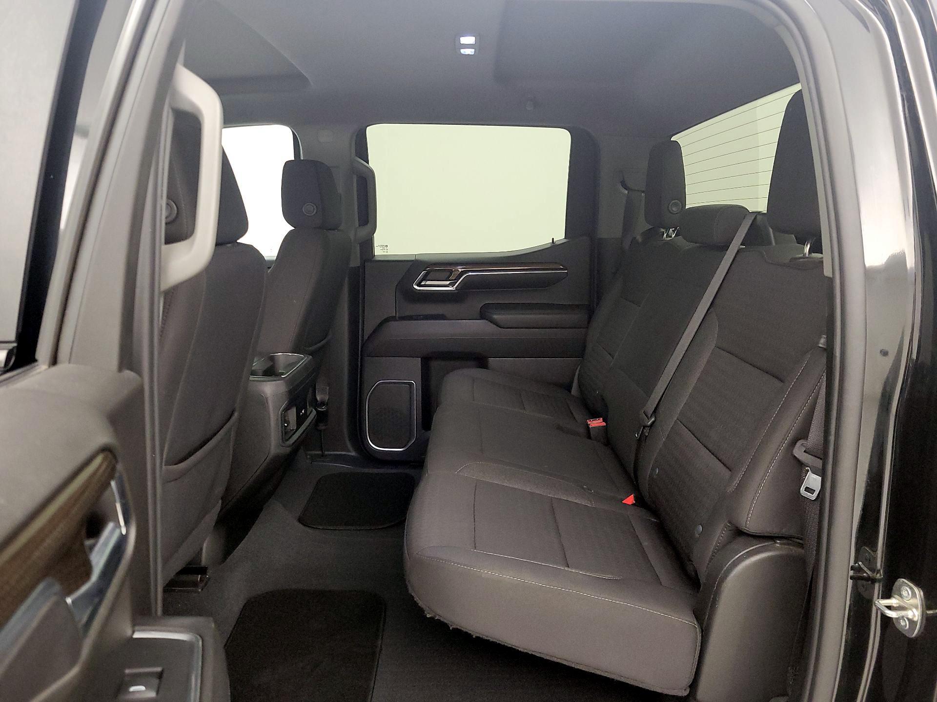 Thumbnail: 2023 Chevrolet Silverado 1500 - 19