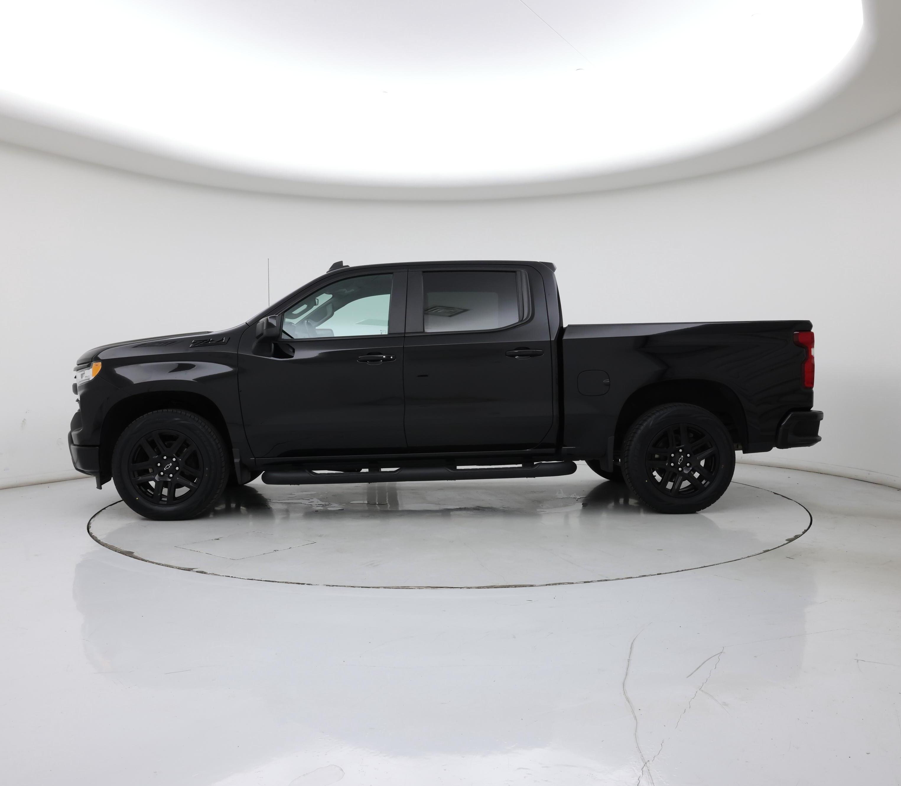 Thumbnail: 2023 Chevrolet Silverado 1500 - 3