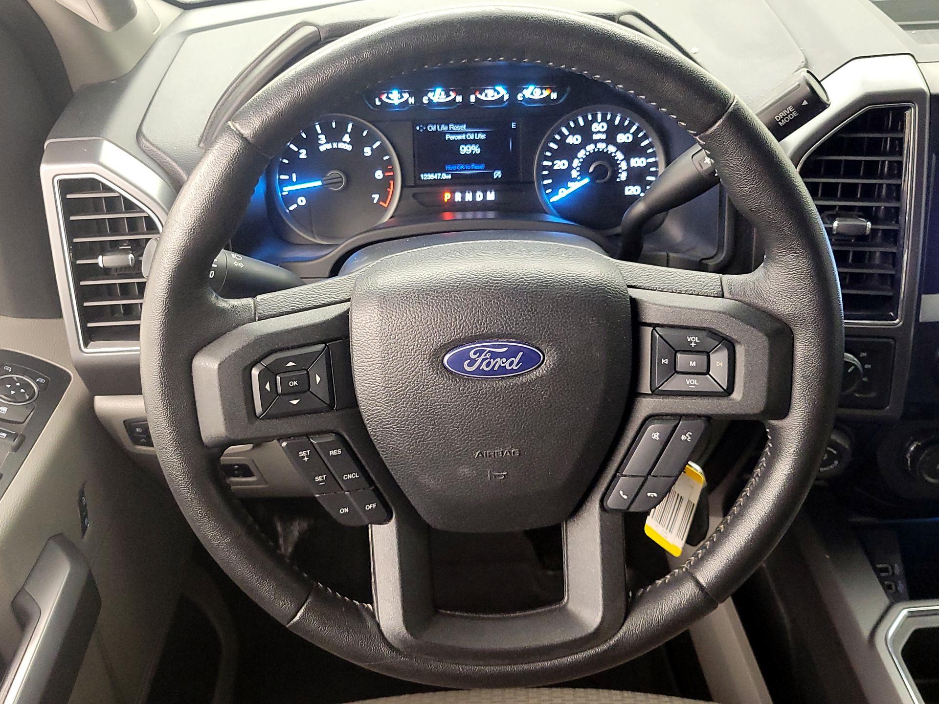 Thumbnail: 2019 Ford F-150 - 10