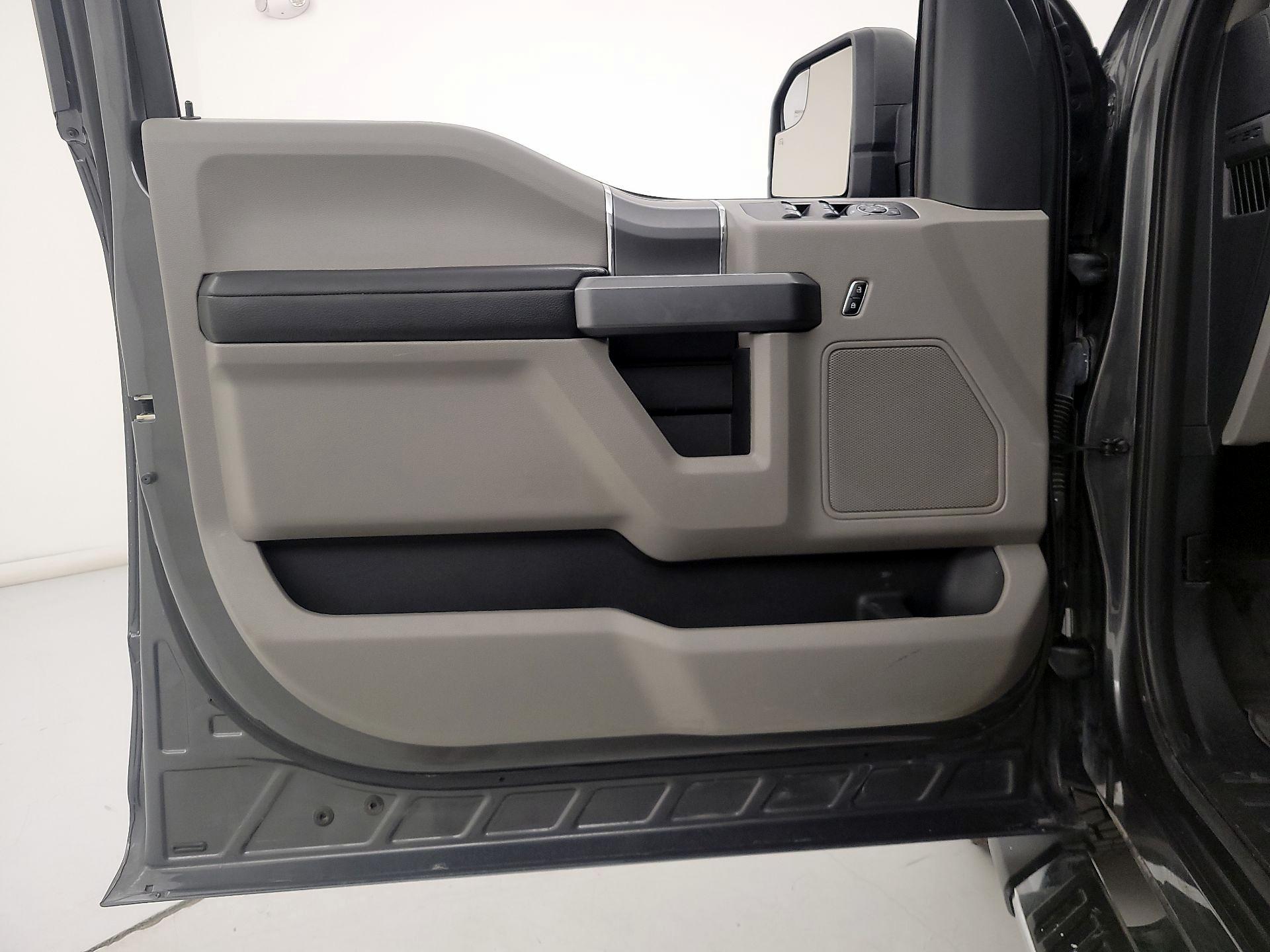 Thumbnail: 2019 Ford F-150 - 12