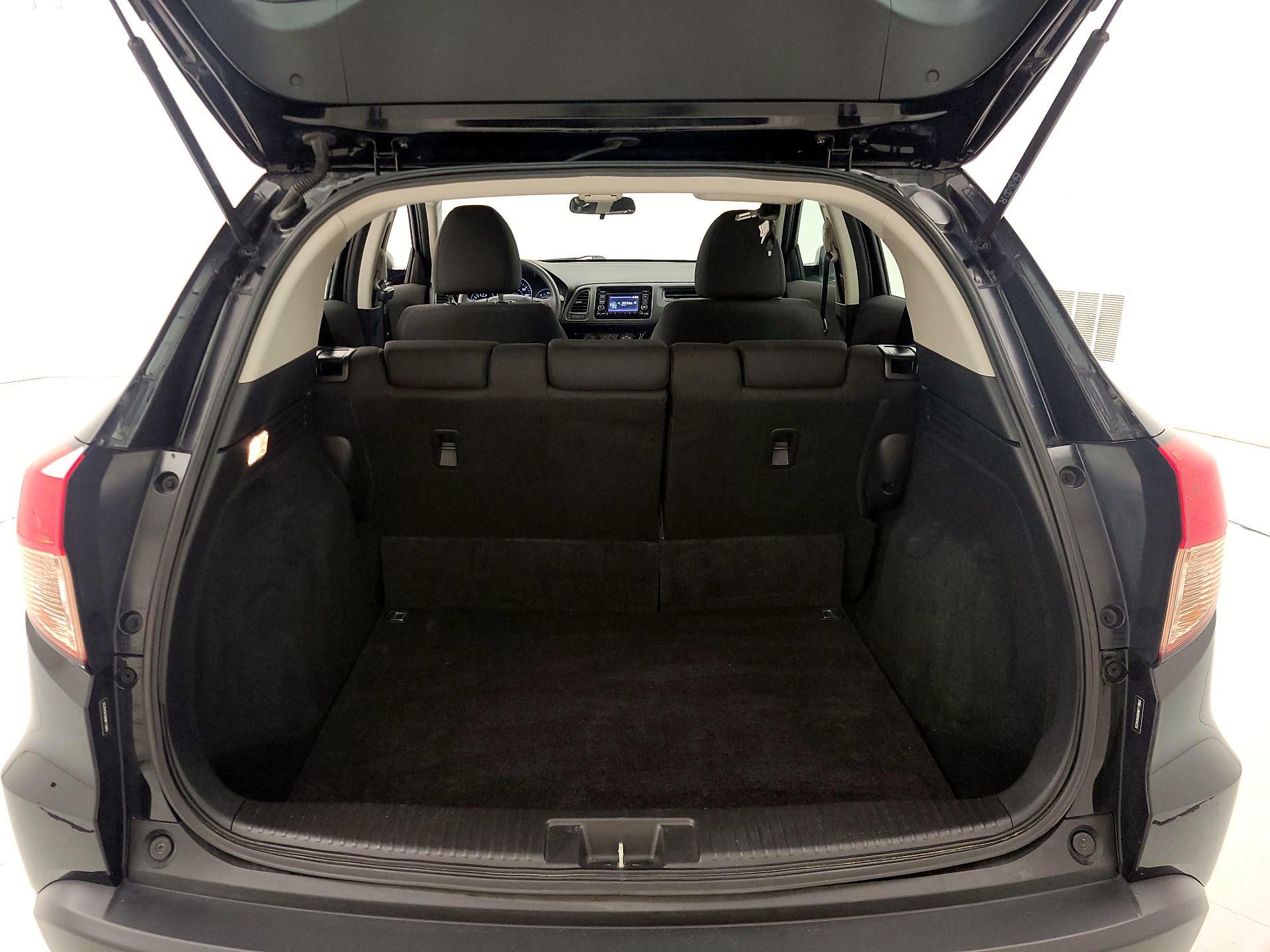 Thumbnail: 2017 Honda HR-V - 19