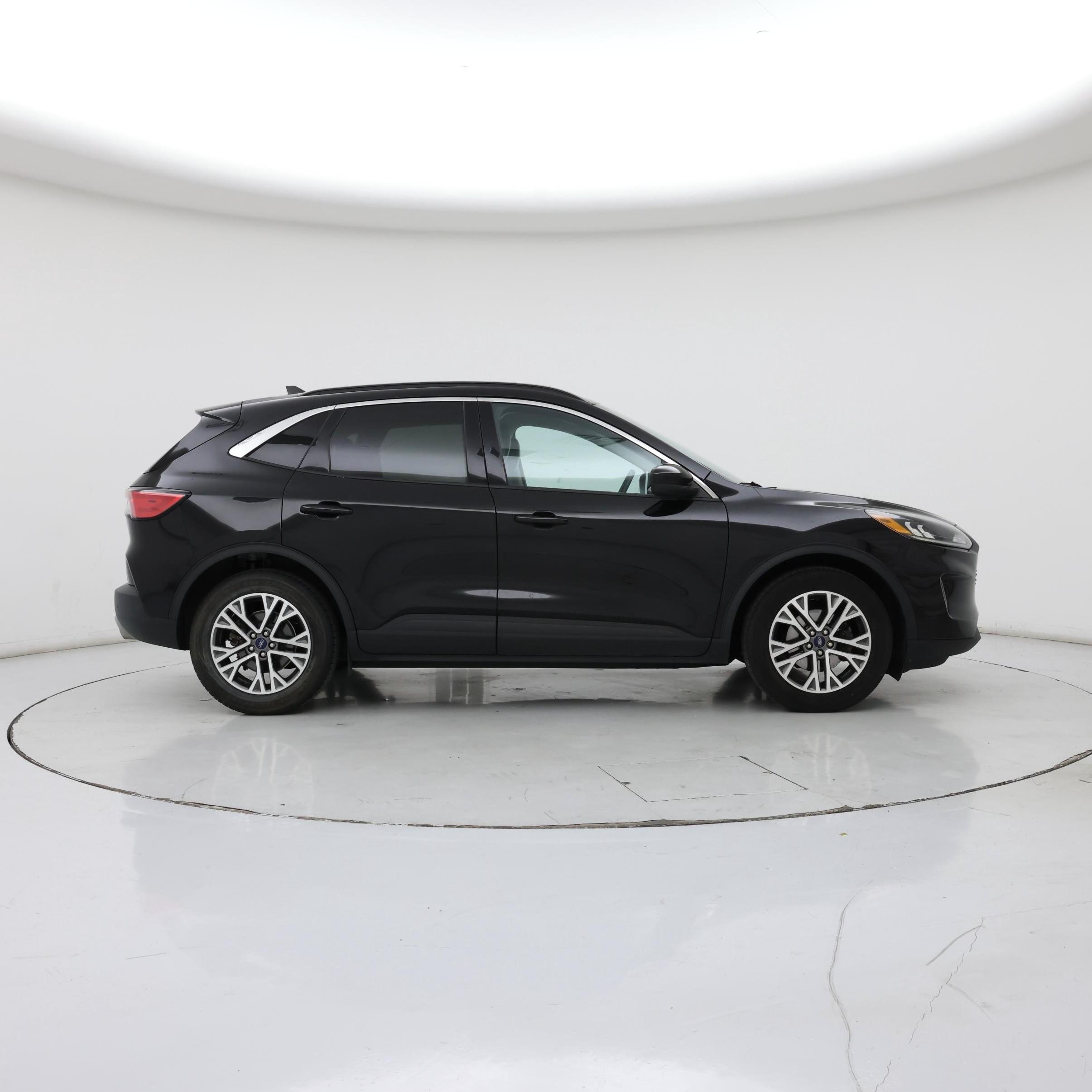 Thumbnail: 2021 Ford Escape - 7