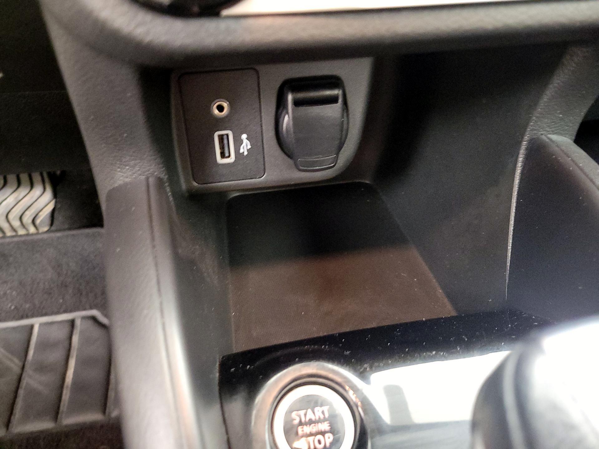 Thumbnail: 2020 Nissan Versa - 18