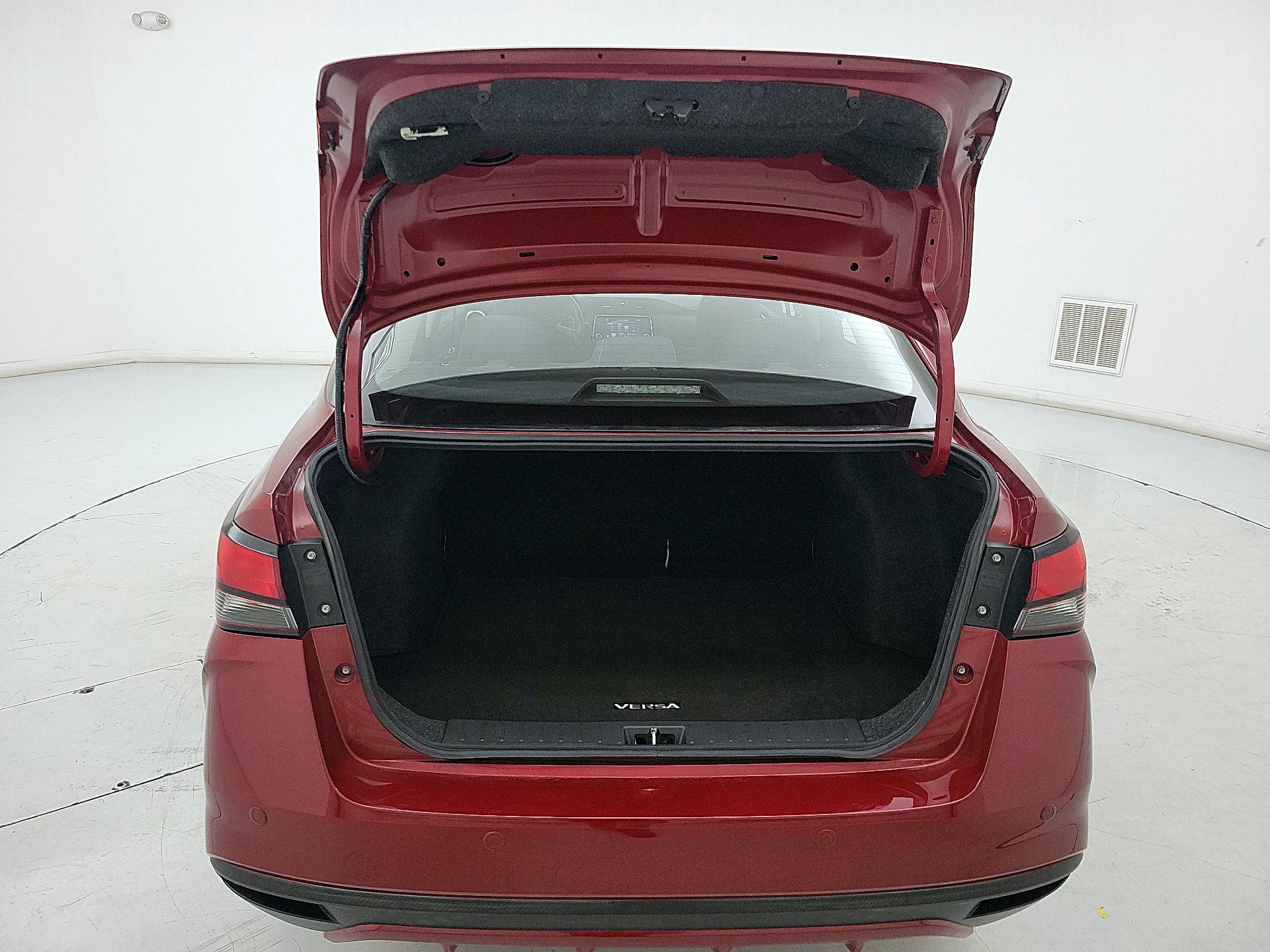 Thumbnail: 2020 Nissan Versa - 20