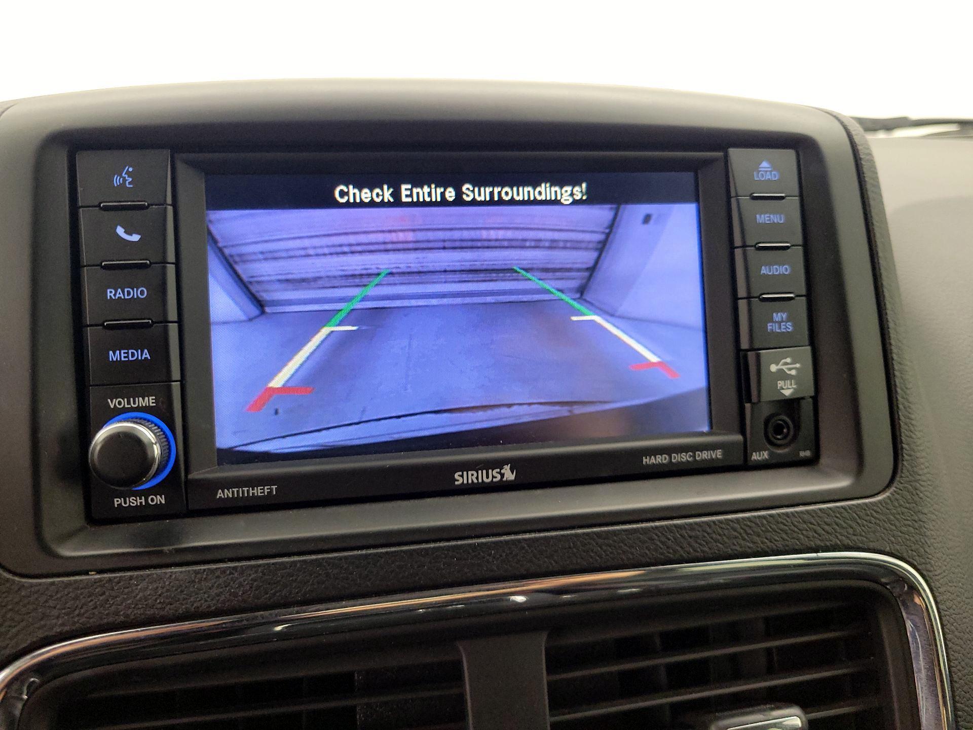 Thumbnail: 2019 Dodge Grand Caravan - 14