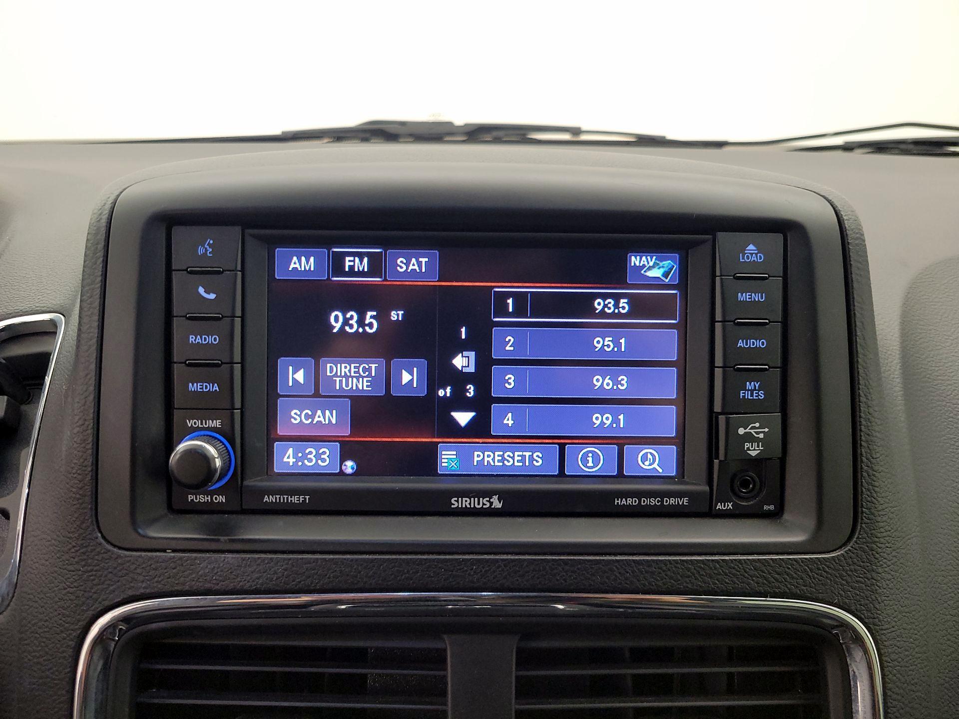 Thumbnail: 2019 Dodge Grand Caravan - 15