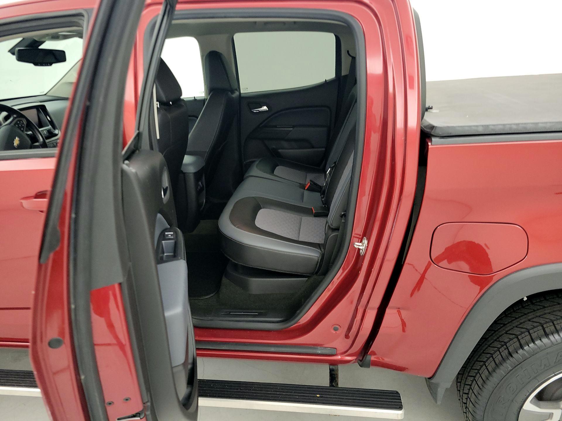 Thumbnail: 2016 Chevrolet Colorado - 20