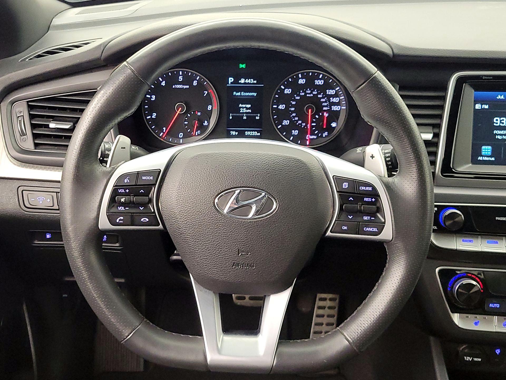 Thumbnail: 2019 Hyundai Sonata - 10