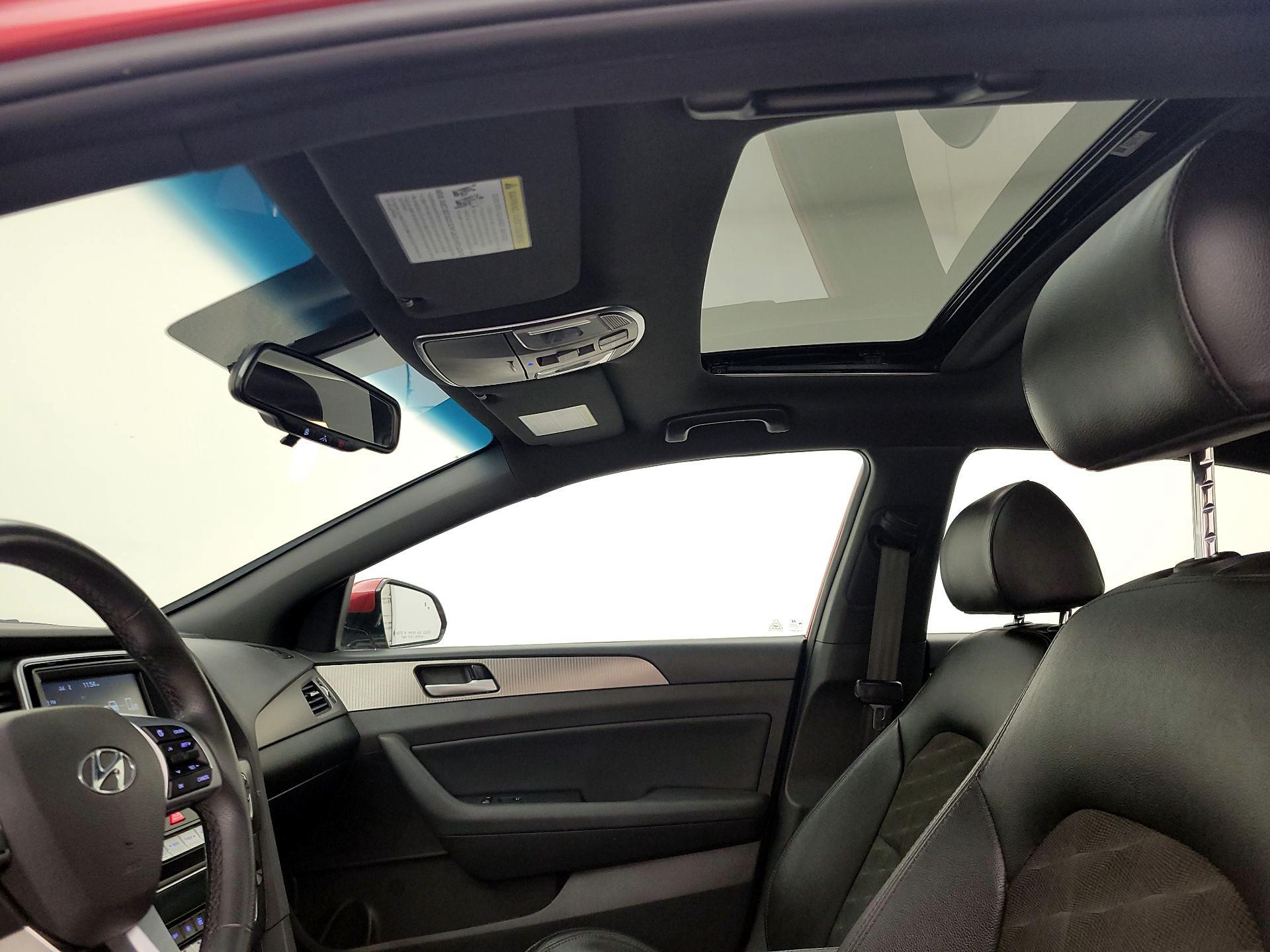 Thumbnail: 2019 Hyundai Sonata - 19