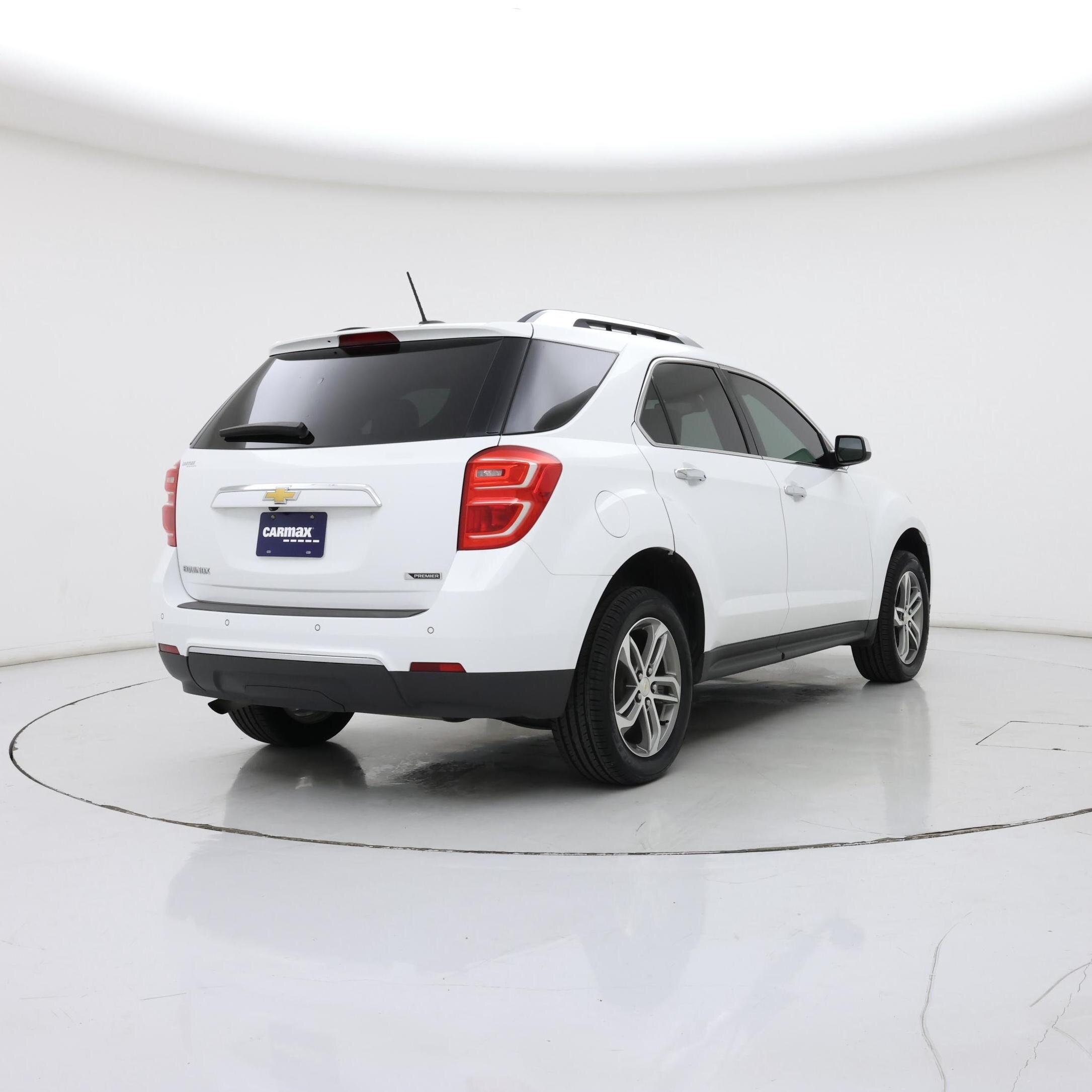 Thumbnail: 2017 Chevrolet Equinox - 8