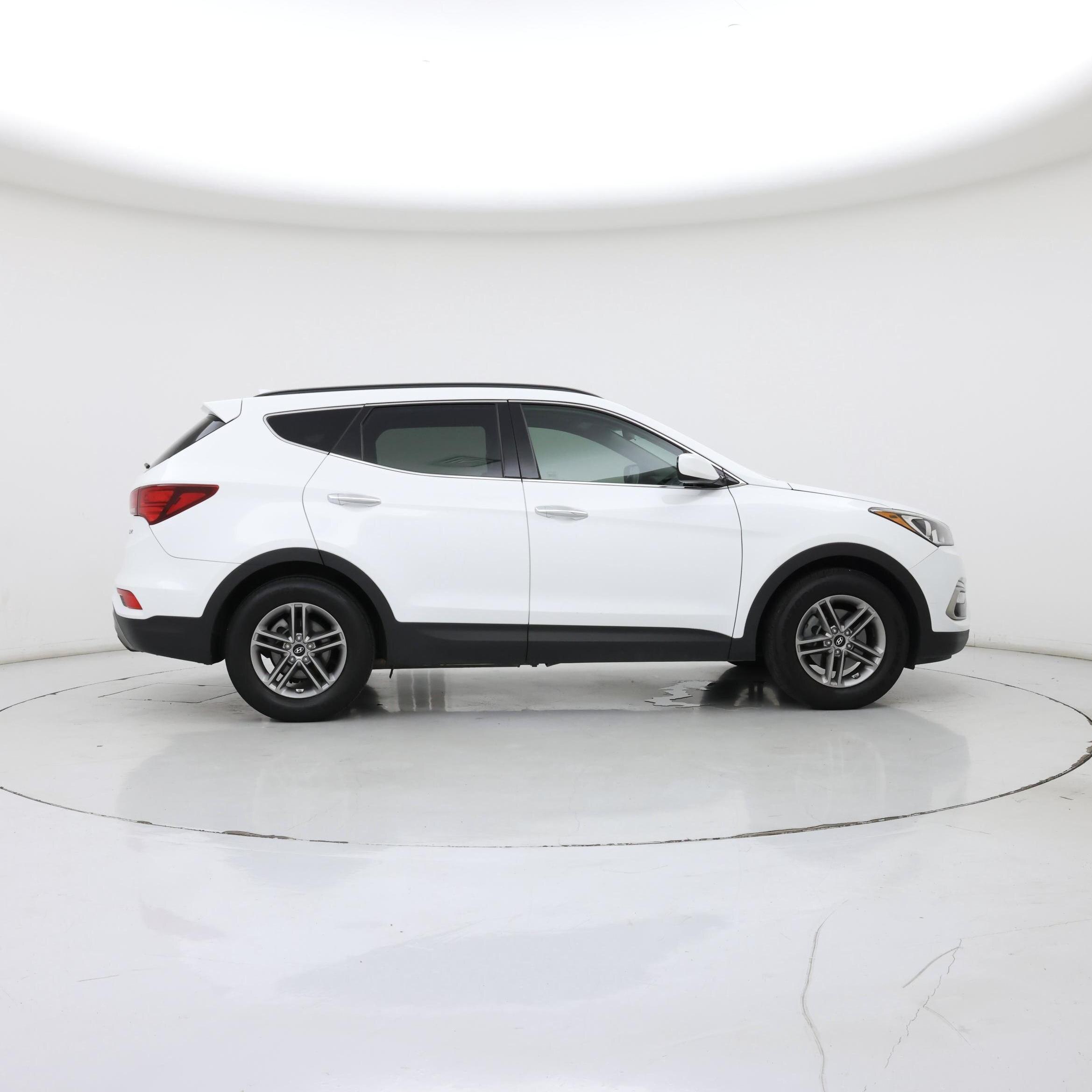 Thumbnail: 2017 Hyundai Santa Fe - 7