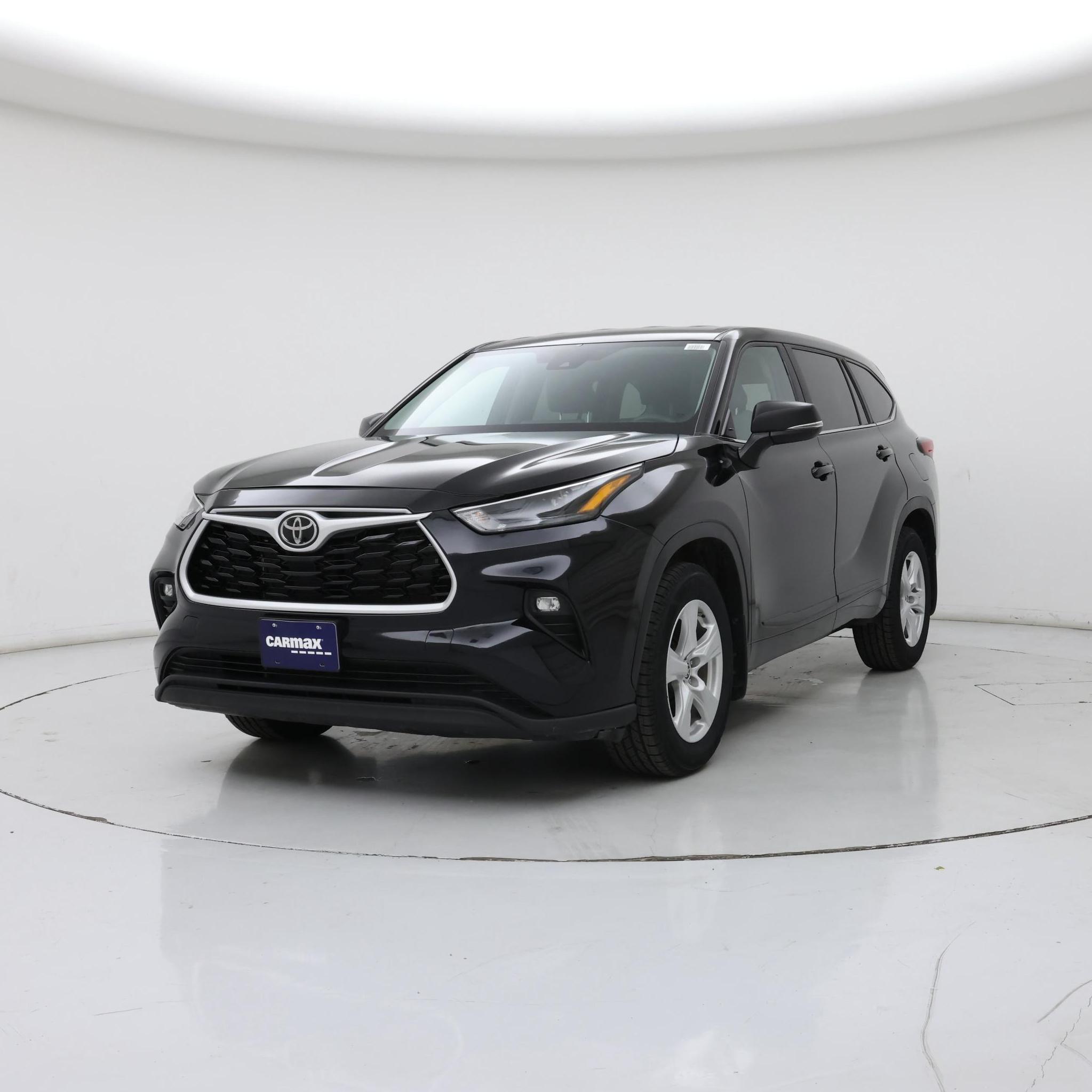 Thumbnail: 2023 Toyota Highlander - 4
