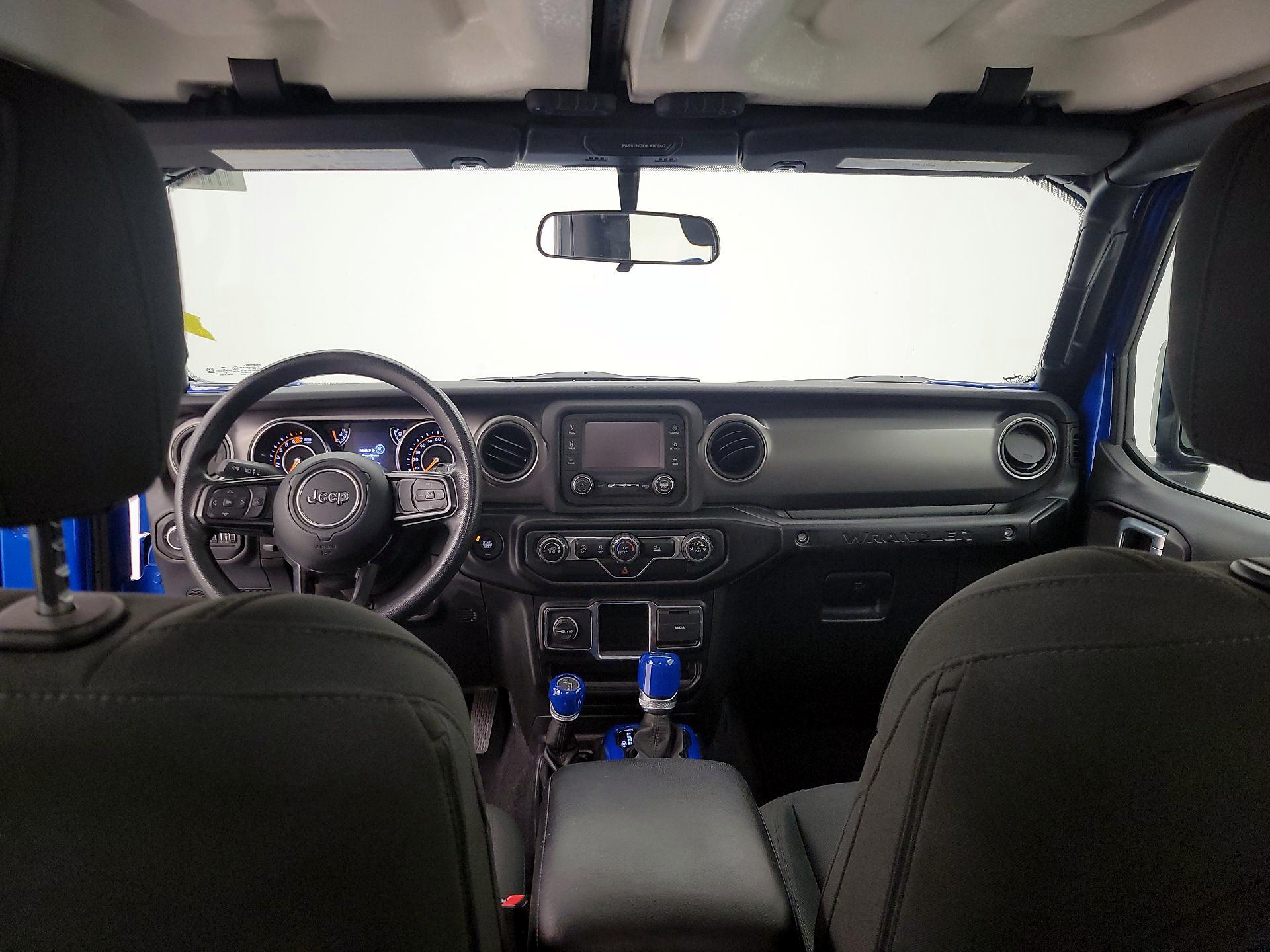 Thumbnail: 2021 Jeep Wrangler - 9