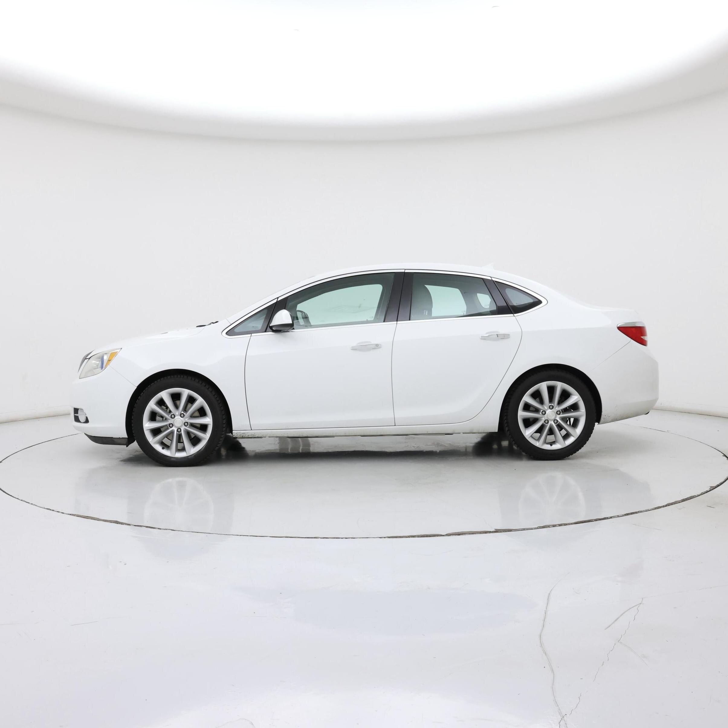 Thumbnail: 2014 Buick Verano - 3