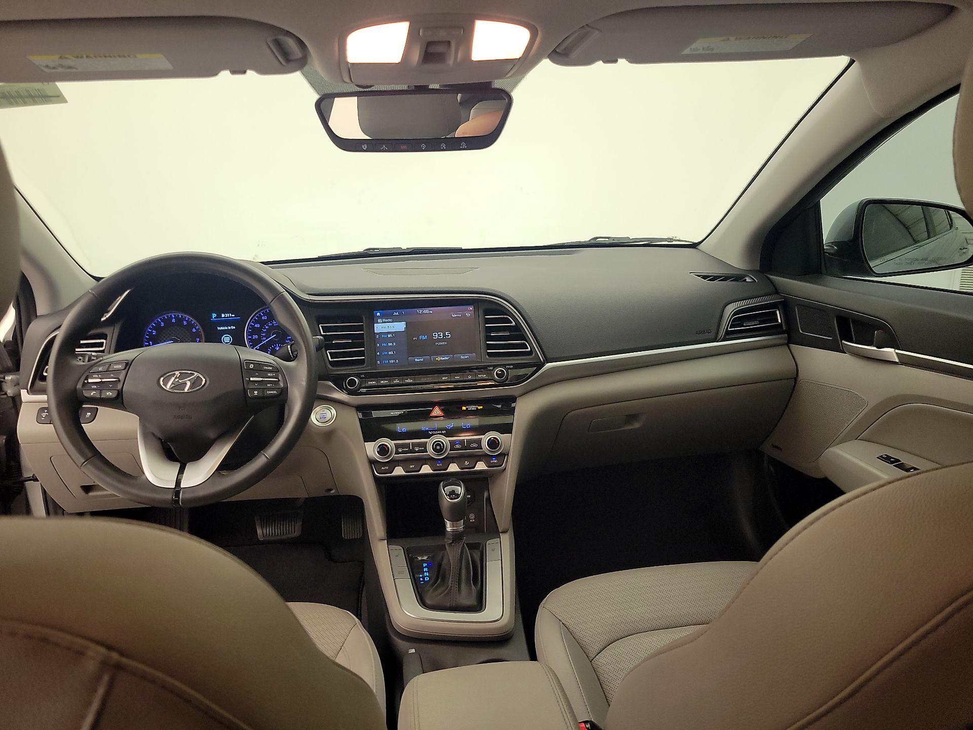 Thumbnail: 2020 Hyundai Elantra - 9