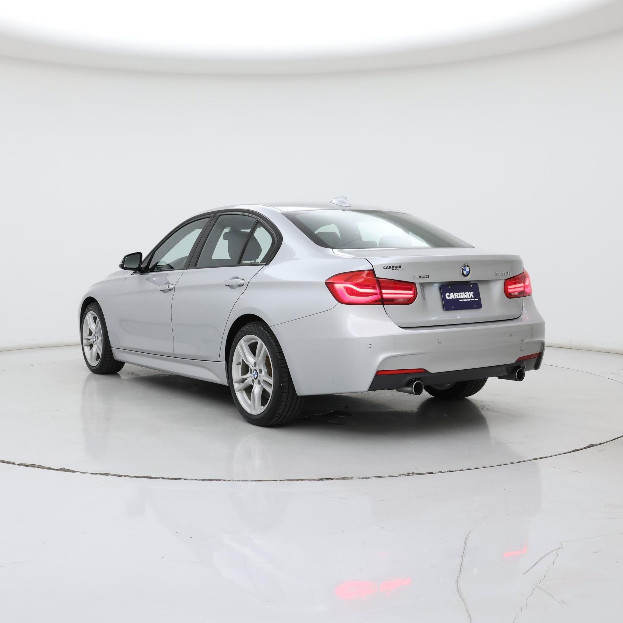Thumbnail: 2016 BMW 3 Series - 2