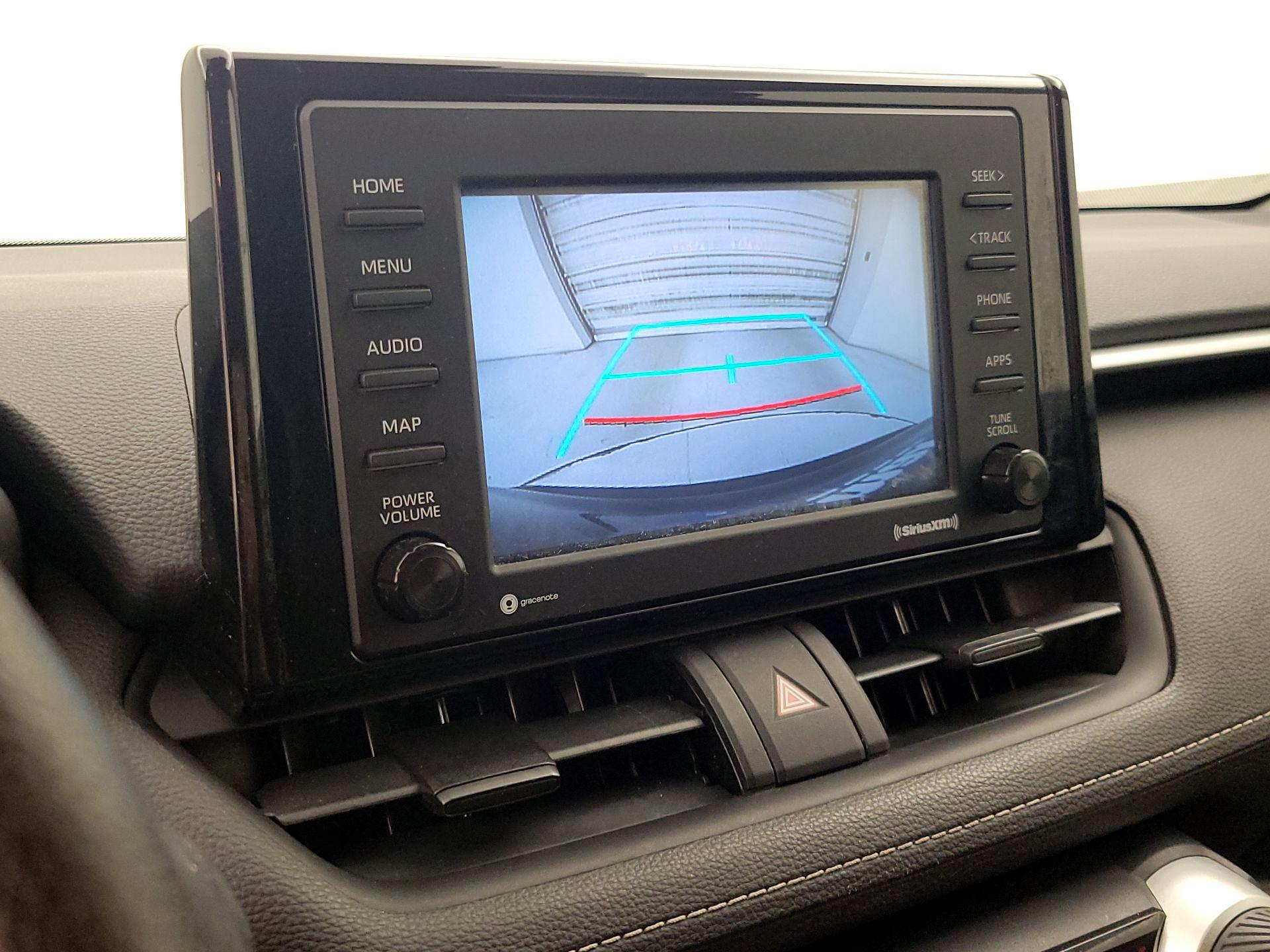 Thumbnail: 2021 Toyota RAV4 - 14