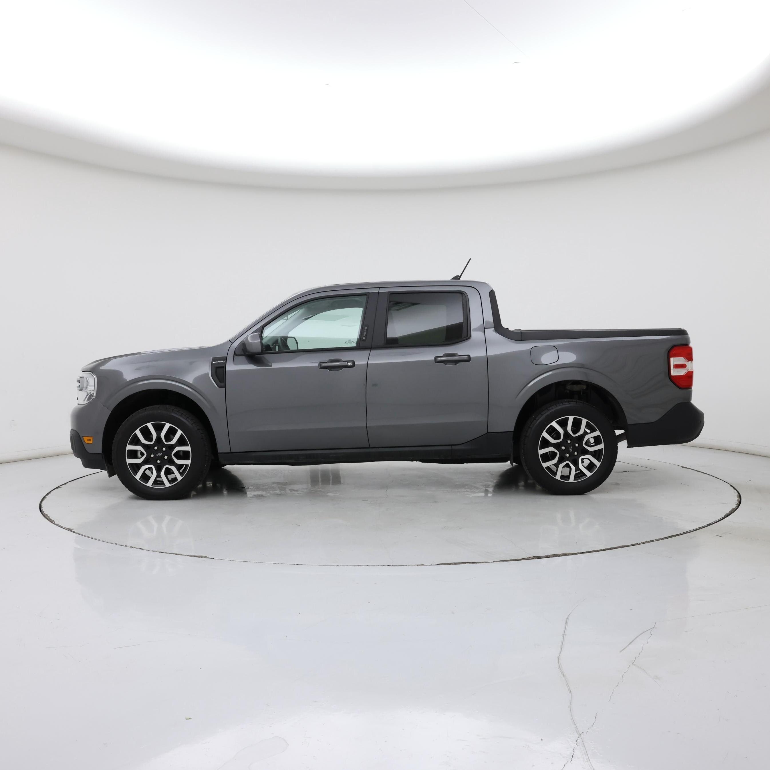 Thumbnail: 2022 Ford Maverick - 3