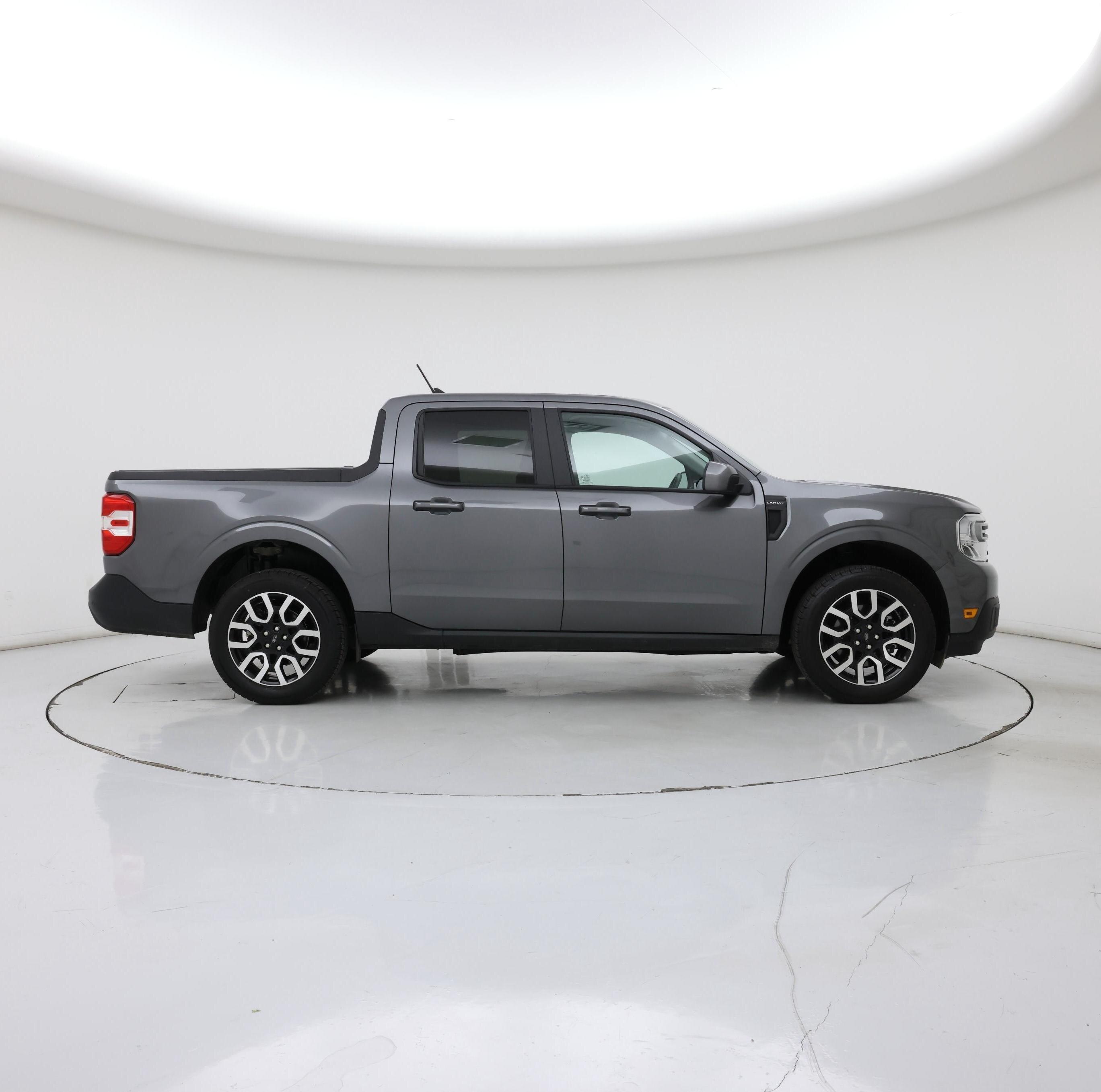 Thumbnail: 2022 Ford Maverick - 7