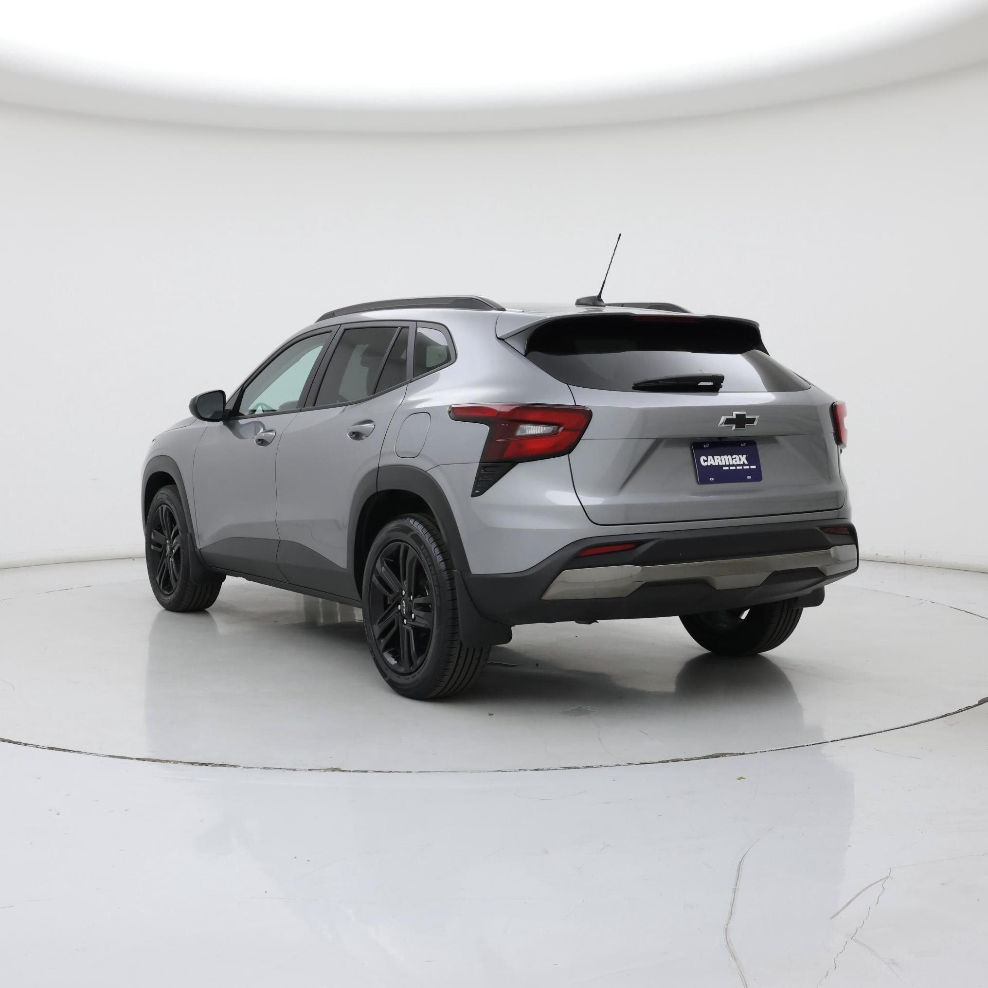 Thumbnail: 2024 Chevrolet Trax - 2