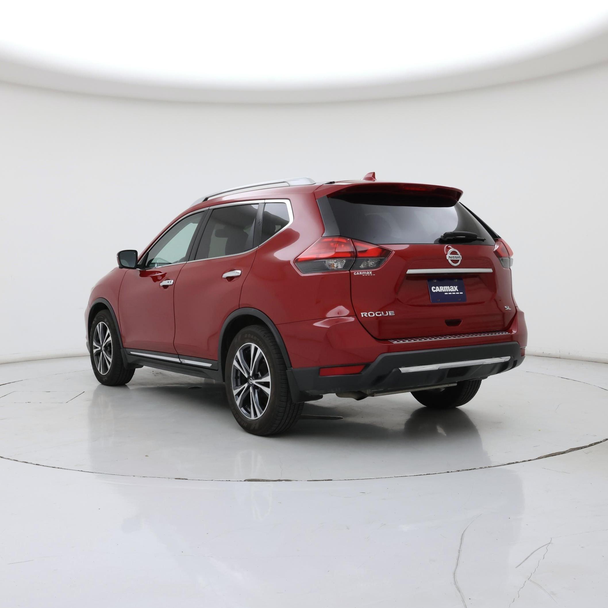Thumbnail: 2017 Nissan Rogue - 2