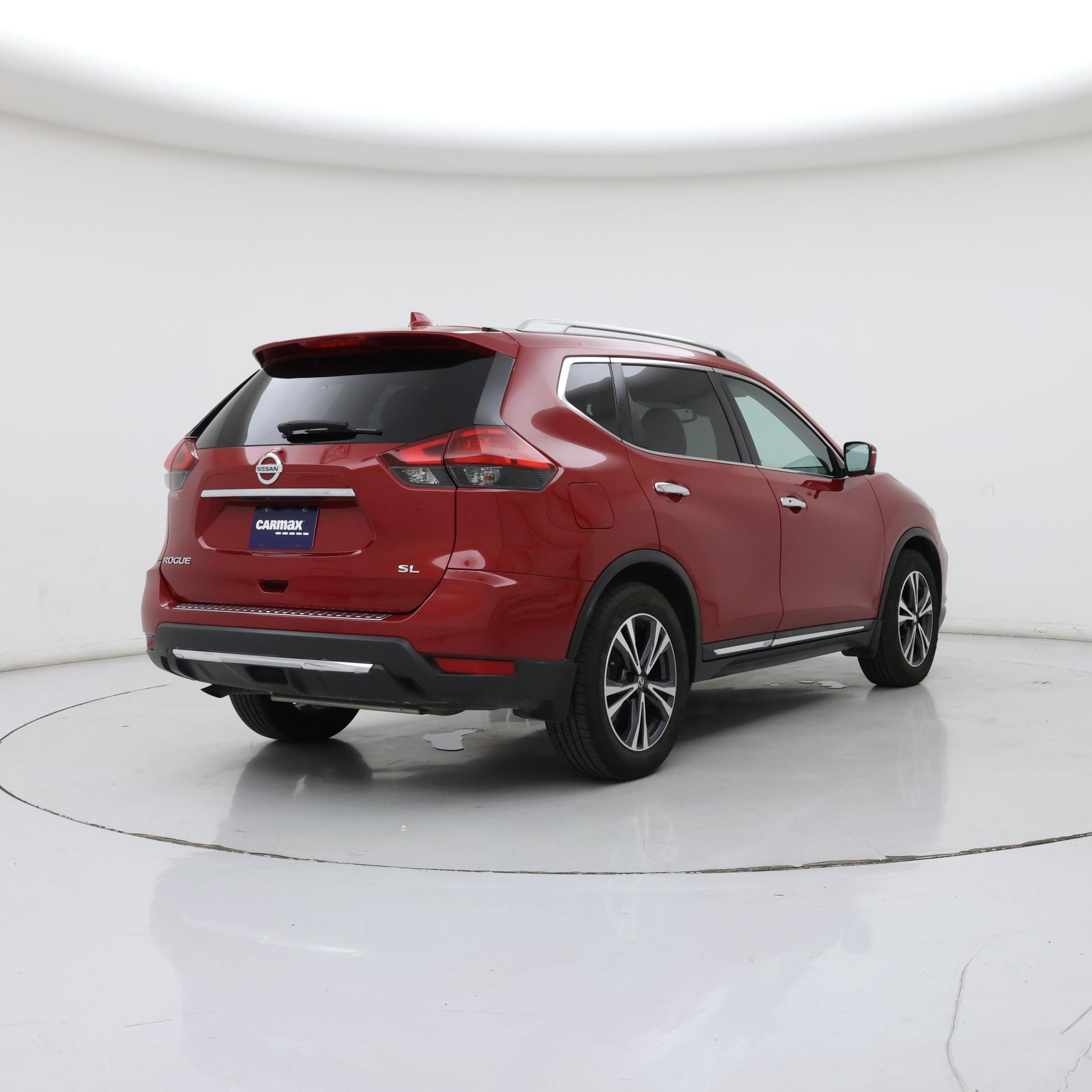 Thumbnail: 2017 Nissan Rogue - 8