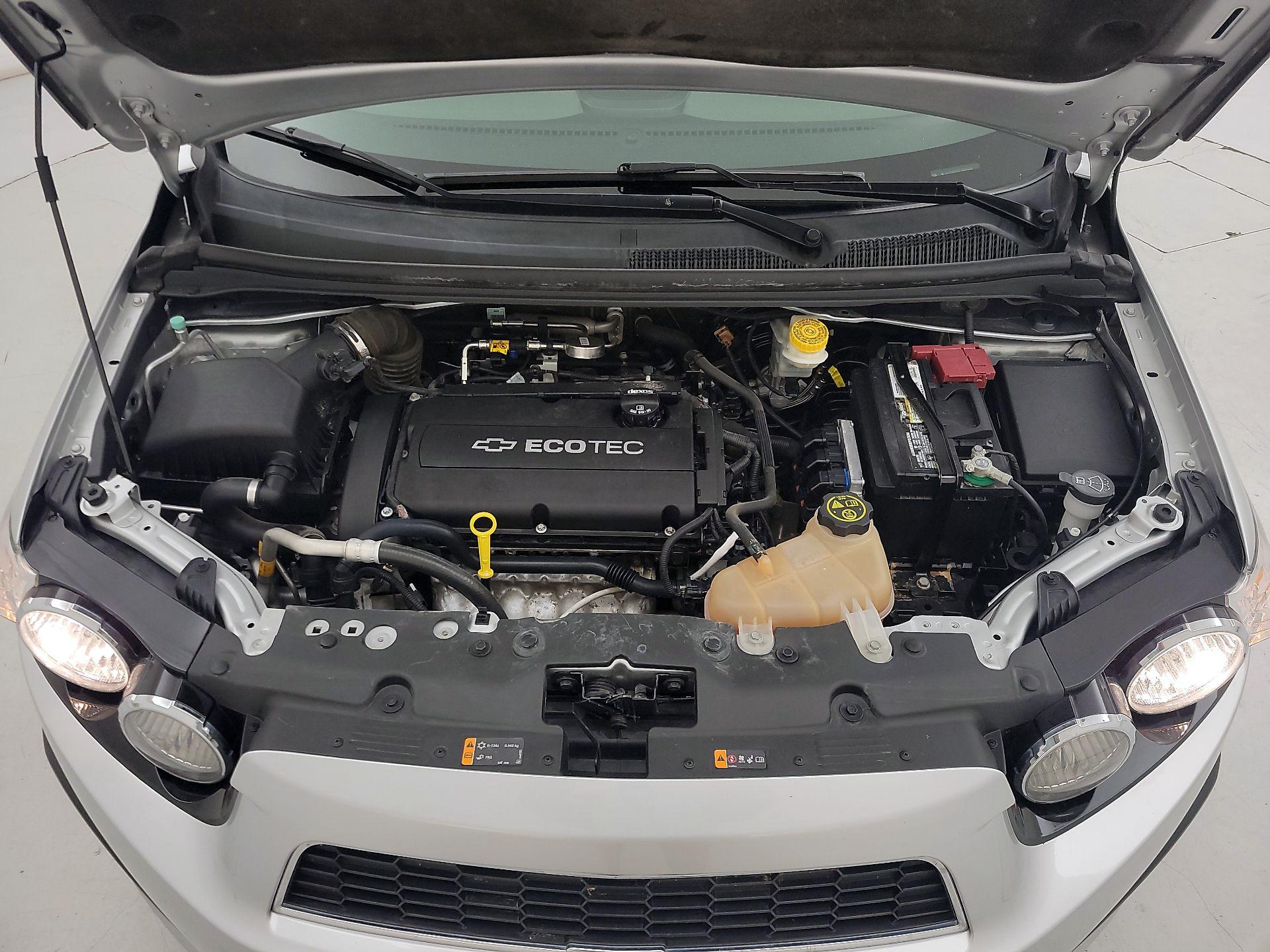 Thumbnail: 2015 Chevrolet Sonic - 20