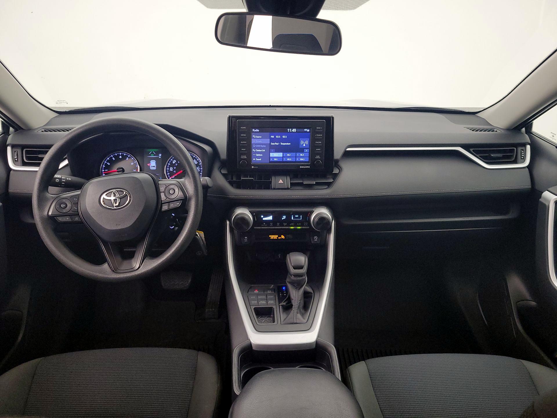 Thumbnail: 2021 Toyota RAV4 - 9