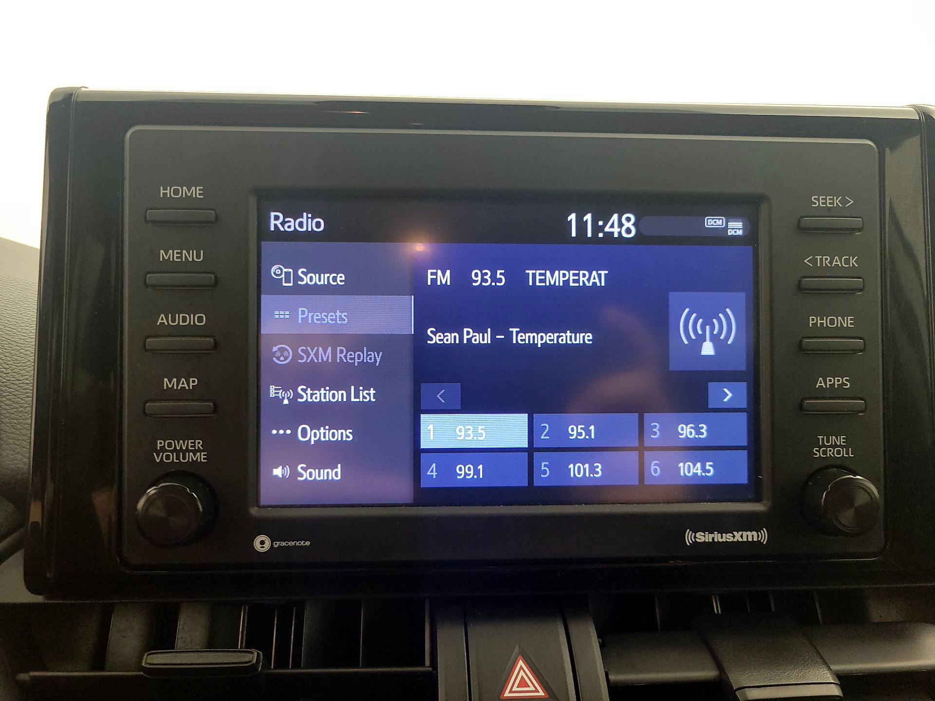 Thumbnail: 2021 Toyota RAV4 - 15
