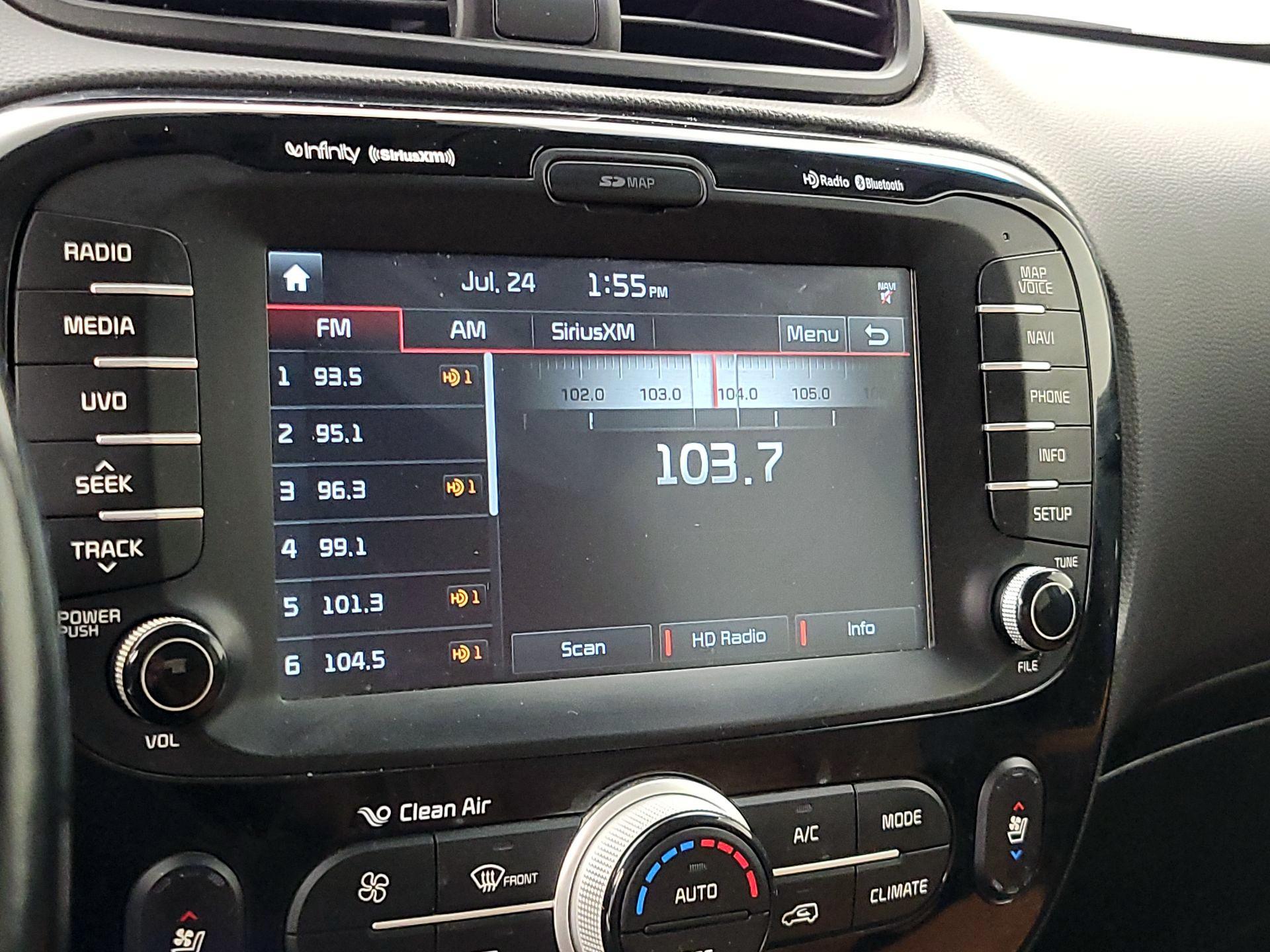 Thumbnail: 2016 Kia Soul - 16