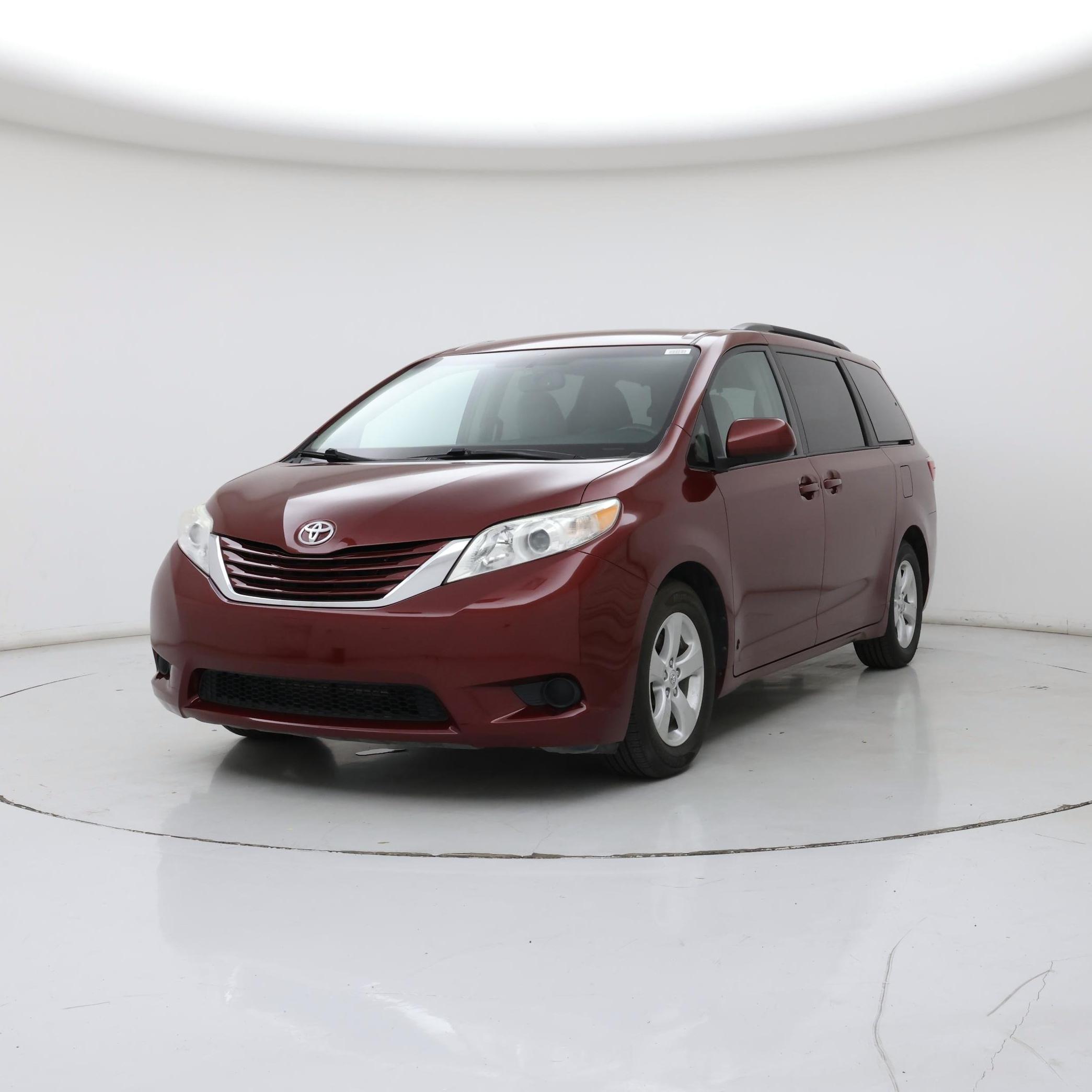 Thumbnail: 2016 Toyota Sienna - 4