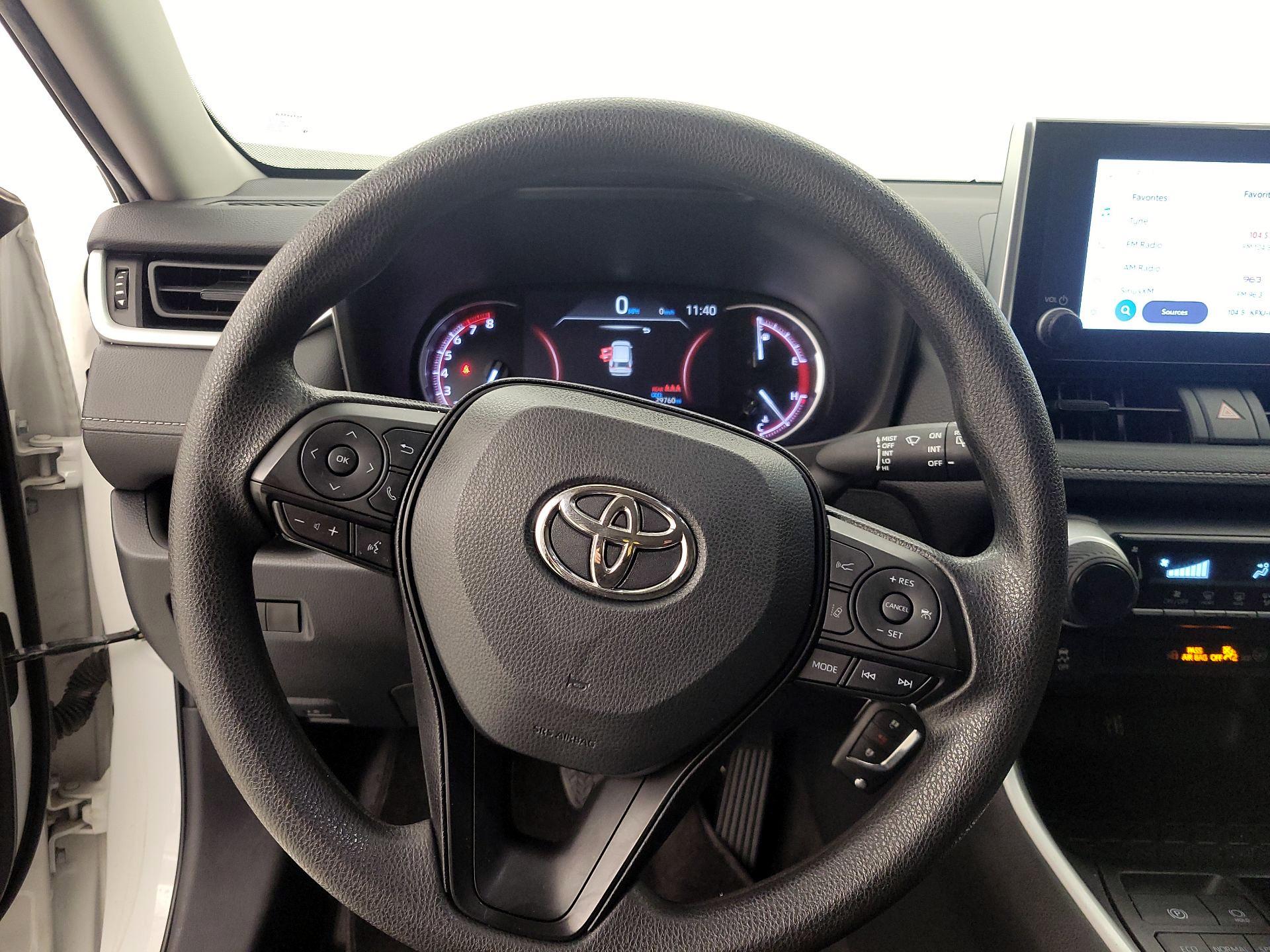 Thumbnail: 2023 Toyota RAV4 - 10